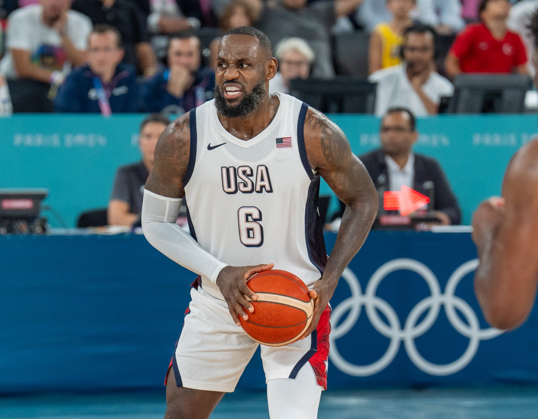 PARIS, FRANCE - AUGUST 08: Lebron James (6) of US in action during the Men's basketball semifinals match between United States and Serbia on day thirteen of the Olympic Games Paris 2024 at Bercy Arena on August 08, 2024 in Paris, France. (Photo by Aytac Unal/Anadolu via Getty Images)