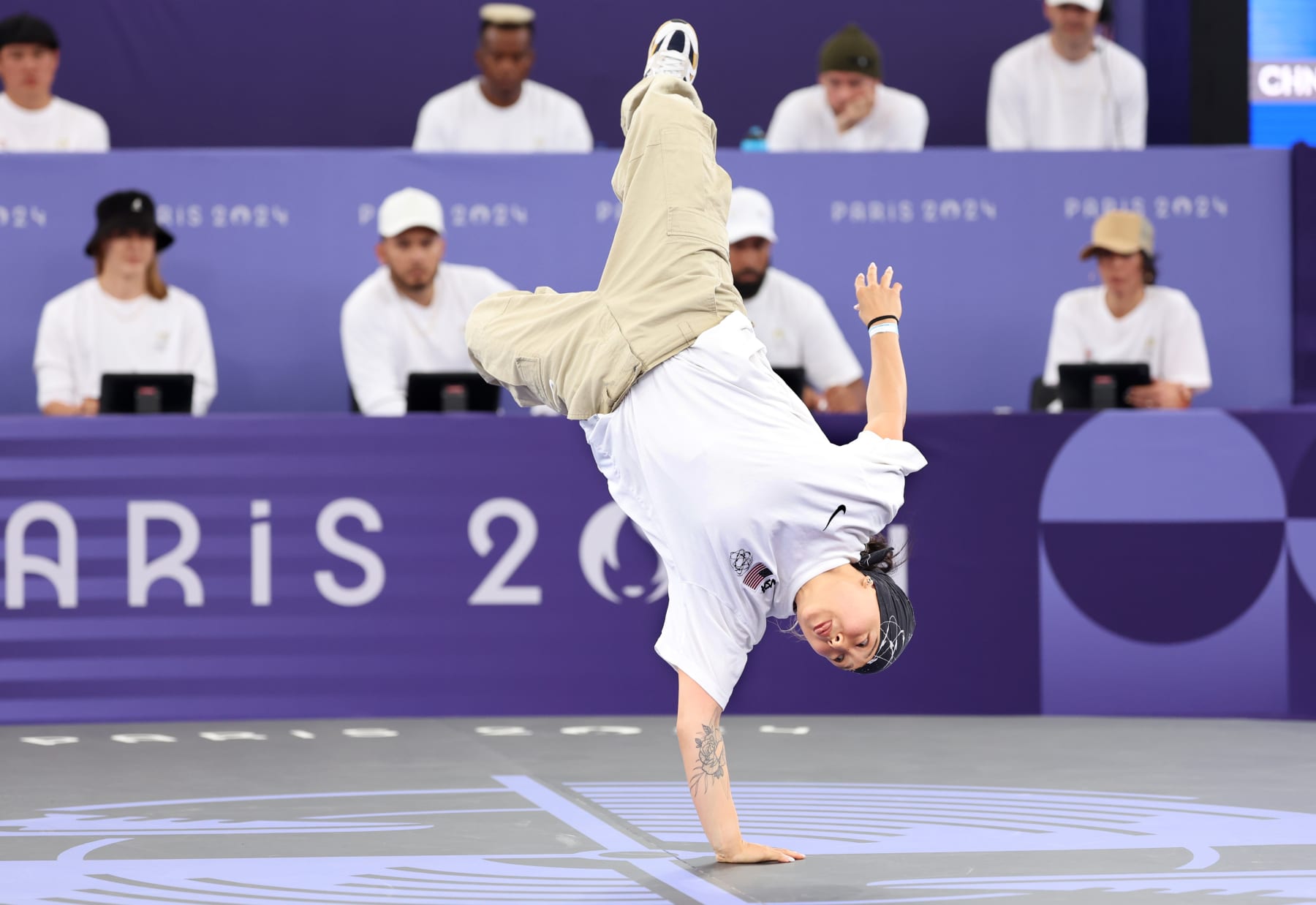 PARIS, FRANCE August 9, 2024-USA's Sunny competes in the breaking round robin at the 2024 Paris Olympics Friday.  (Skalij/Los Angeles Times via Getty Images)