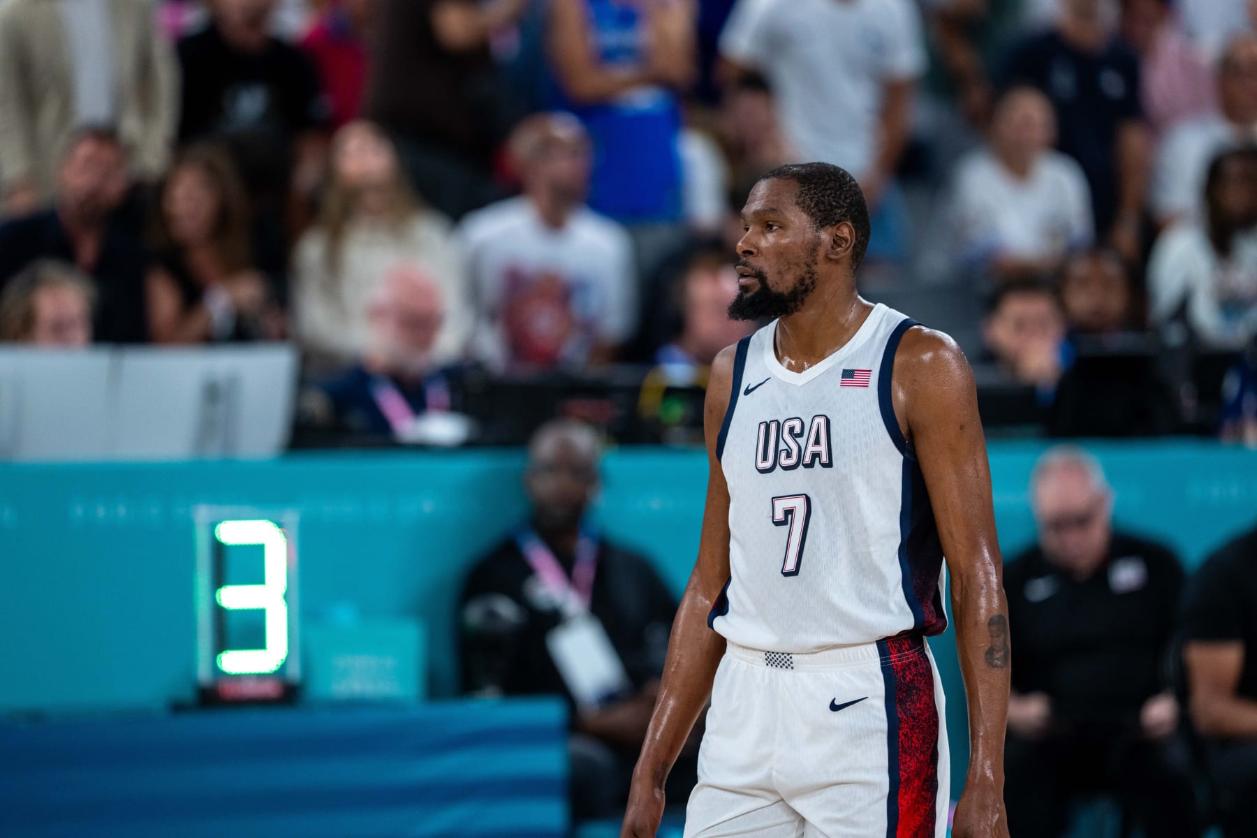 PARIS, FRANCE - AUGUST 08: Kevin Durant (7) of US reacts during the Men's basketball semifinals match between United States and Serbia on day thirteen of the Olympic Games Paris 2024 at Bercy Arena on August 08, 2024 in Paris, France. (Photo by Aytac Unal/Anadolu via Getty Images)