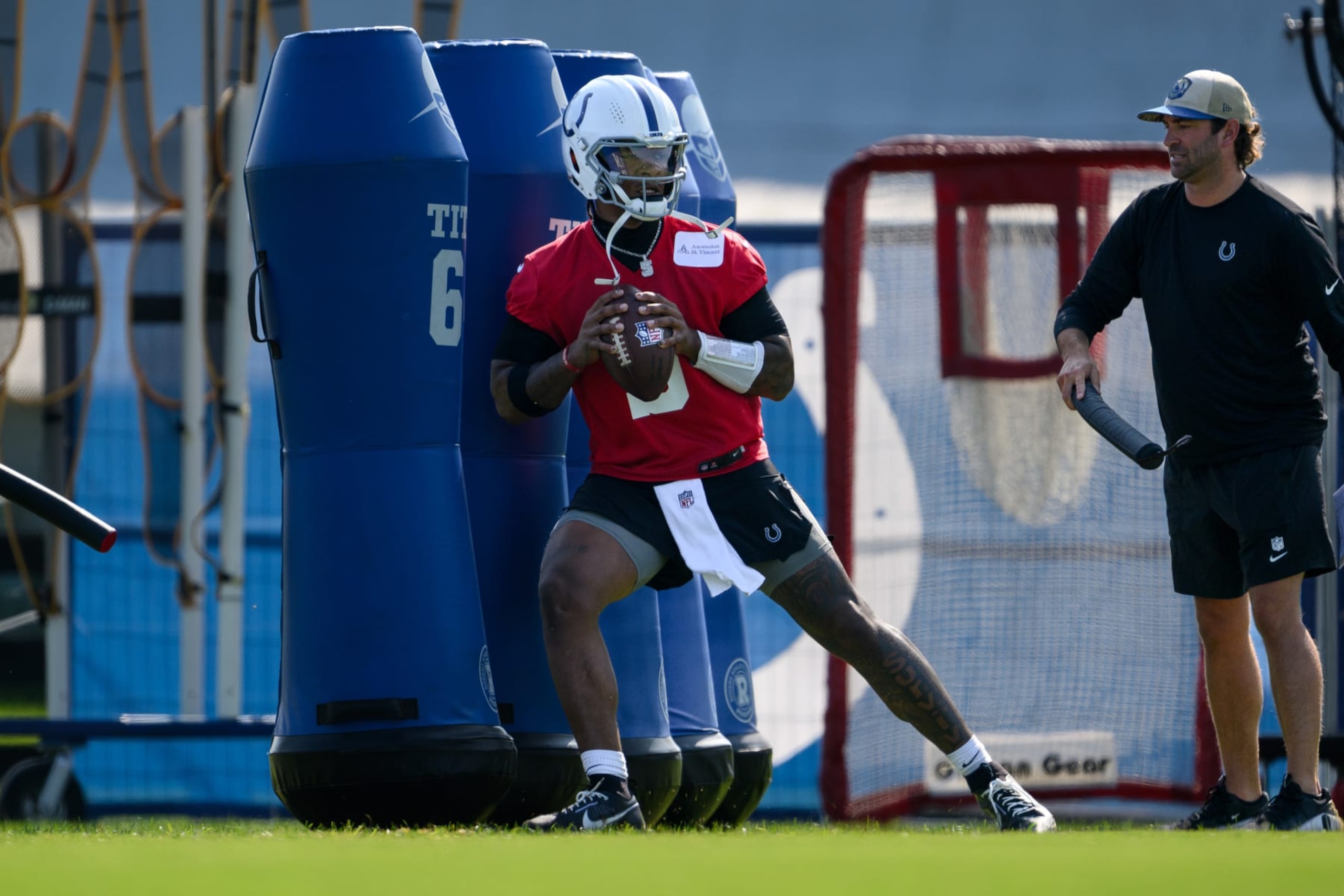 WESTFIELD, IN - JULY 27: Indianapolis Colts quarterback Anthony Richardson (5) runs through a drill during the Indianapolis Colts training camp practice on July 27, 2024 at the Grand Park Sports Campus in Westfield, IN. (Photo by Zach Bolinger/Icon Sportswire via Getty Images) WESTFIELD, IN - JULY 27: Indianapolis Colts quarterback Anthony Richardson (5) runs through a drill during the Indianapolis Colts training camp practice on July 27, 2024 at the Grand Park Sports Campus in Westfield, IN. (Photo by Zach Bolinger/Icon Sportswire via Getty Images)