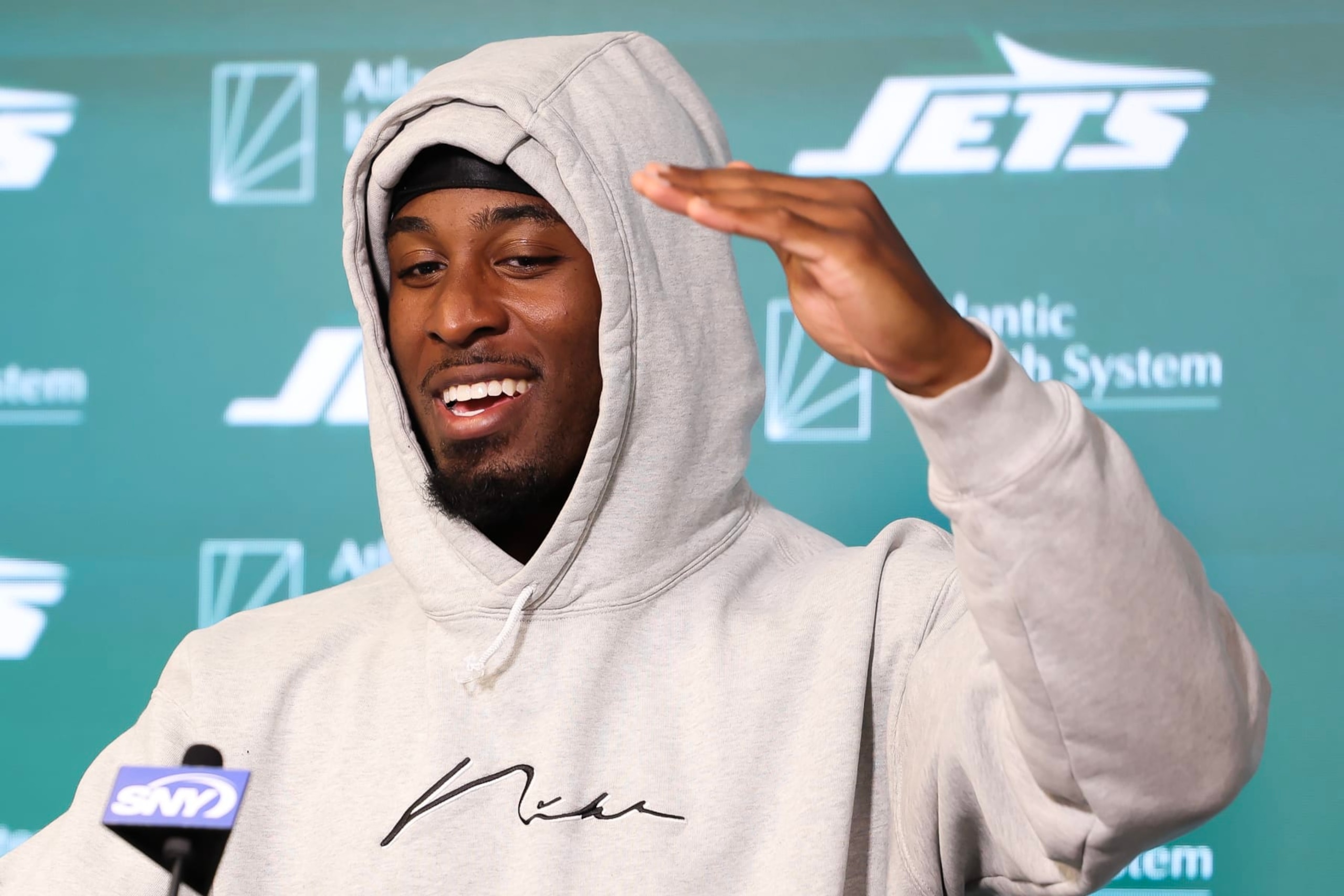 FLORHAM PARK, NEW JERSEY - JUNE 11: Breece Hall #20 of the New York Jets speaks to the media during New York Jets Mandatory Minicamp at Atlantic Health Jets Training Center on June 11, 2024 in Florham Park, New Jersey.  (Photo by Luke Hales/Getty Images)