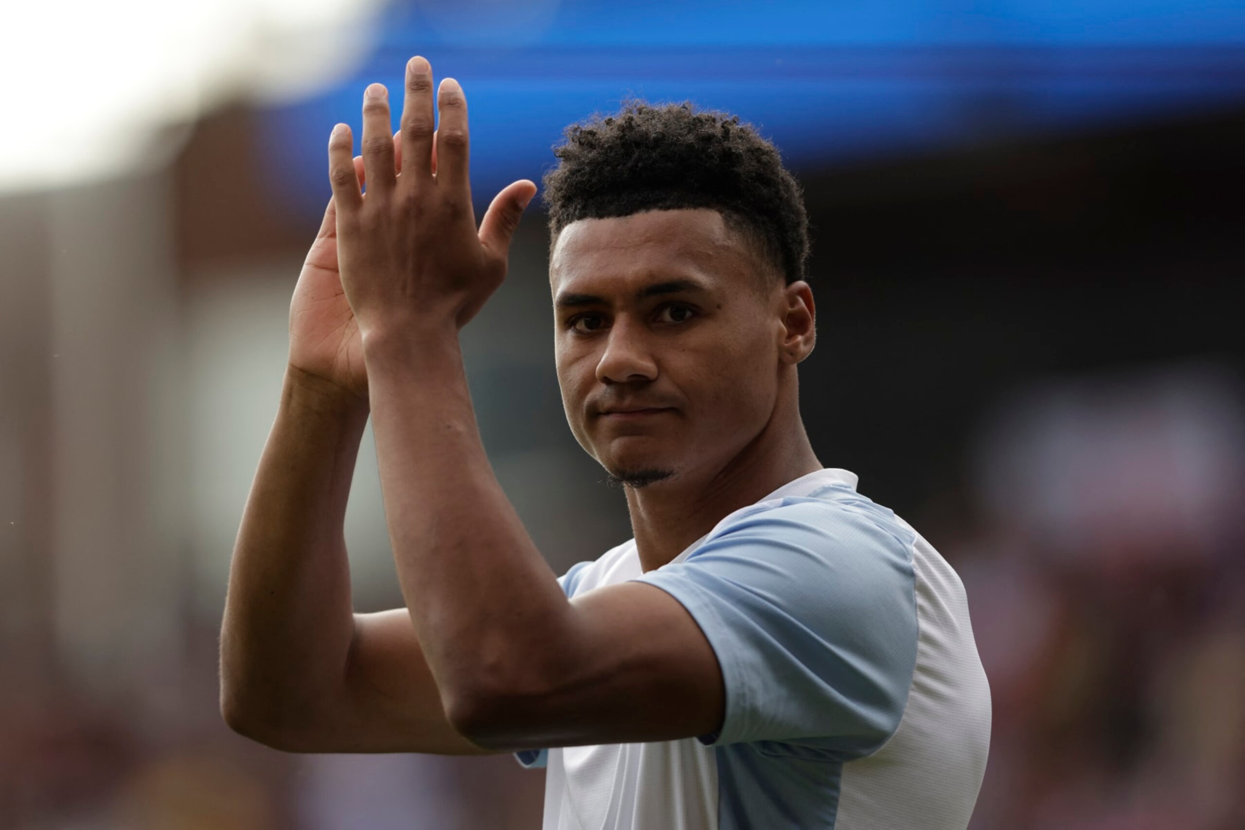 Aston Villa's English striker #11 Ollie Watkins applauds fans on the pitch after the English Premier League football match between Crystal Palace and Aston Villa at Selhurst Park in south London on May 19, 2024. Palace won the game 5-0. (Photo by Ian Kington / AFP) / RESTRICTED TO EDITORIAL USE. No use with unauthorized audio, video, data, fixture lists, club/league logos or 'live' services. Online in-match use limited to 120 images. An additional 40 images may be used in extra time. No video emulation. Social media in-match use limited to 120 images. An additional 40 images may be used in extra time. No use in betting publications, games or single club/league/player publications. /  (Photo by IAN KINGTON/AFP via Getty Images)