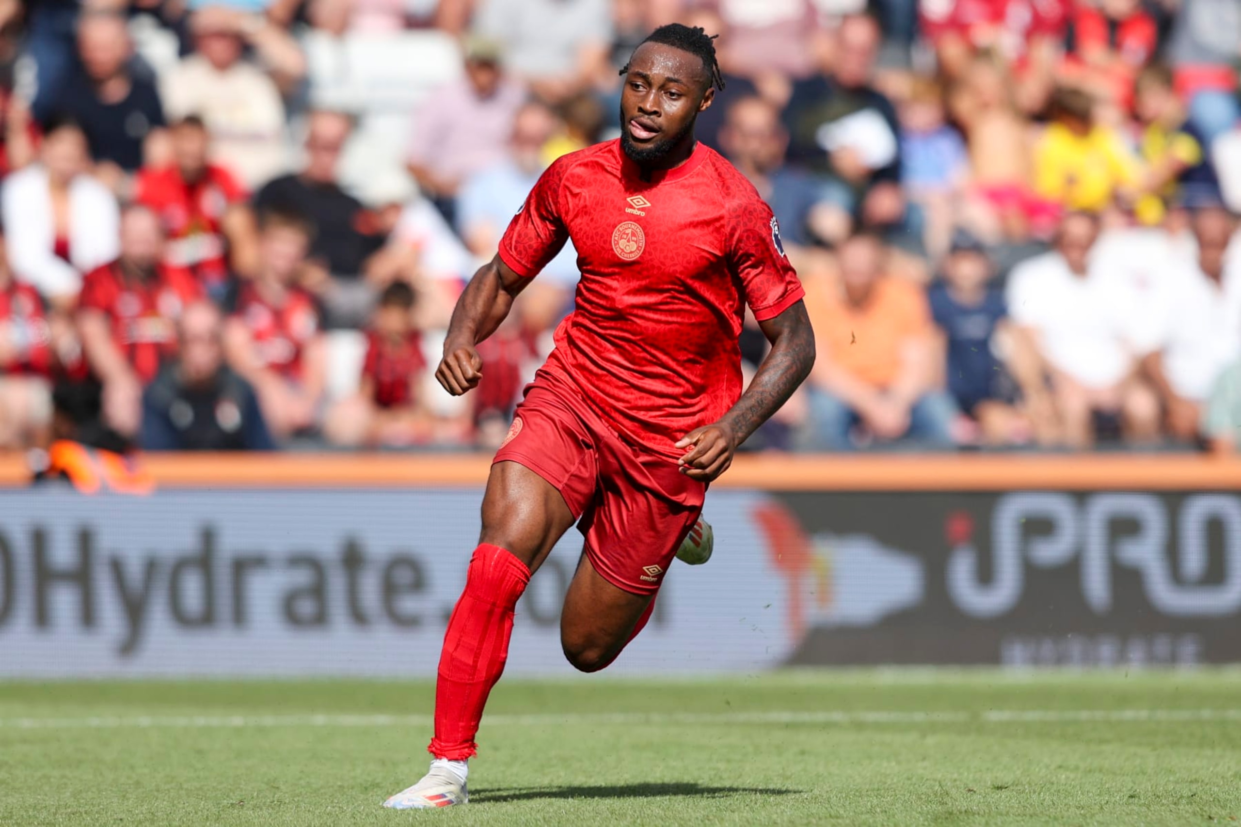 BOURNEMOUTH, ENGLAND - AUGUST 04: Antoine Semenyo of Bournemouth during Pre-Season Friendly between AFC Bournemouth and  Rayo Vallecano at Vitality Stadium on August 04, 2024 in Bournemouth, England. (Photo by Robin Jones - AFC Bournemouth/AFC Bournemouth via Getty Images)