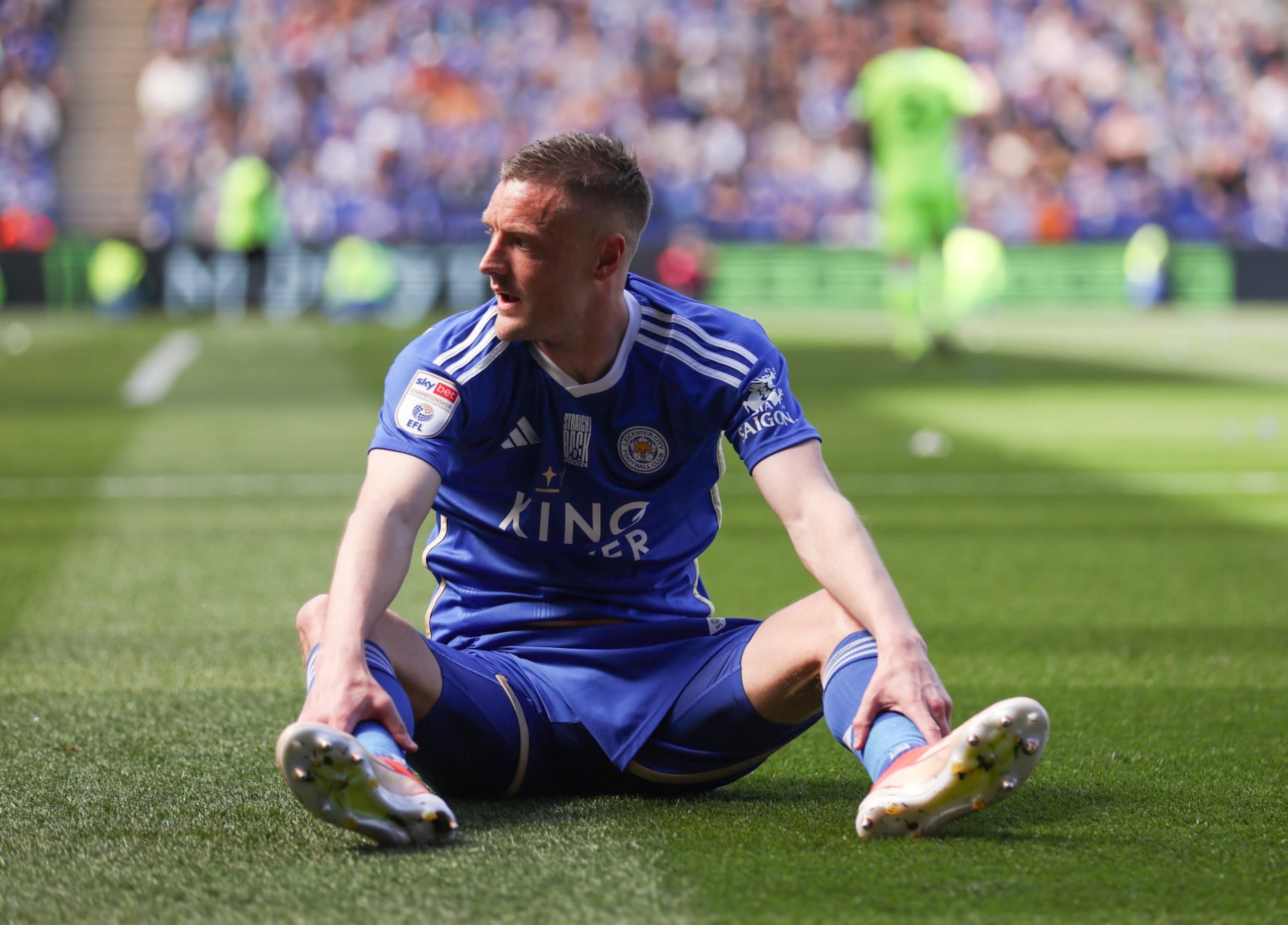 LEICESTER, ENGLAND - MAY 04: Jamie Vardy of Leicester City  during the Sky Bet Championship match between Leicester City and Blackburn Rovers at The King Power Stadium on May 04, 2024 in Leicester, England. (Photo by Catherine Ivill - AMA/Getty Images)