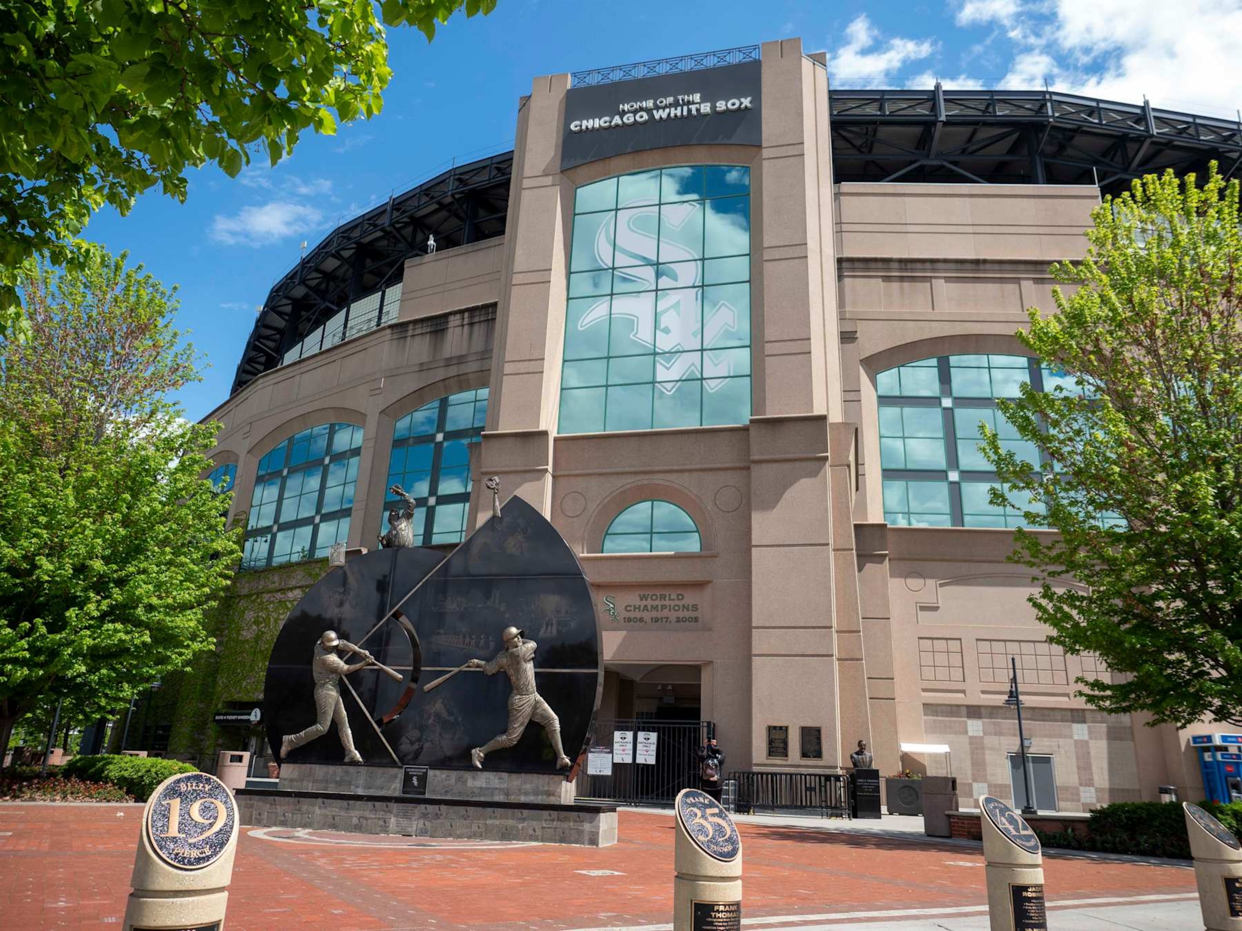 CHICAGO, IL - MAY 10: An exterior view of Guaranteed Rate Field before the regular season MLB game between the Cleveland Guardians and the Chicago White Sox on May 10, 2024, at Guaranteed Rate Field  in Chicago, Illinois. (Photo by Joseph Weiser/Icon Sportswire via Getty Images)