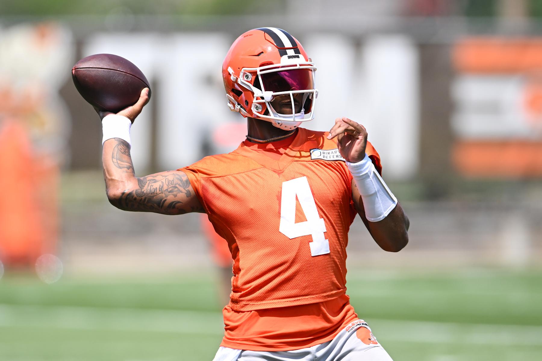 BEREA, OHIO - JUNE 13: Deshaun Watson #4 of the Cleveland Browns throws a pass during a mandatory minicamp workout at their CrossCountry Mortgage Campus on June 13, 2024 in Berea, Ohio. (Photo by Nick Cammett/Getty Images)
