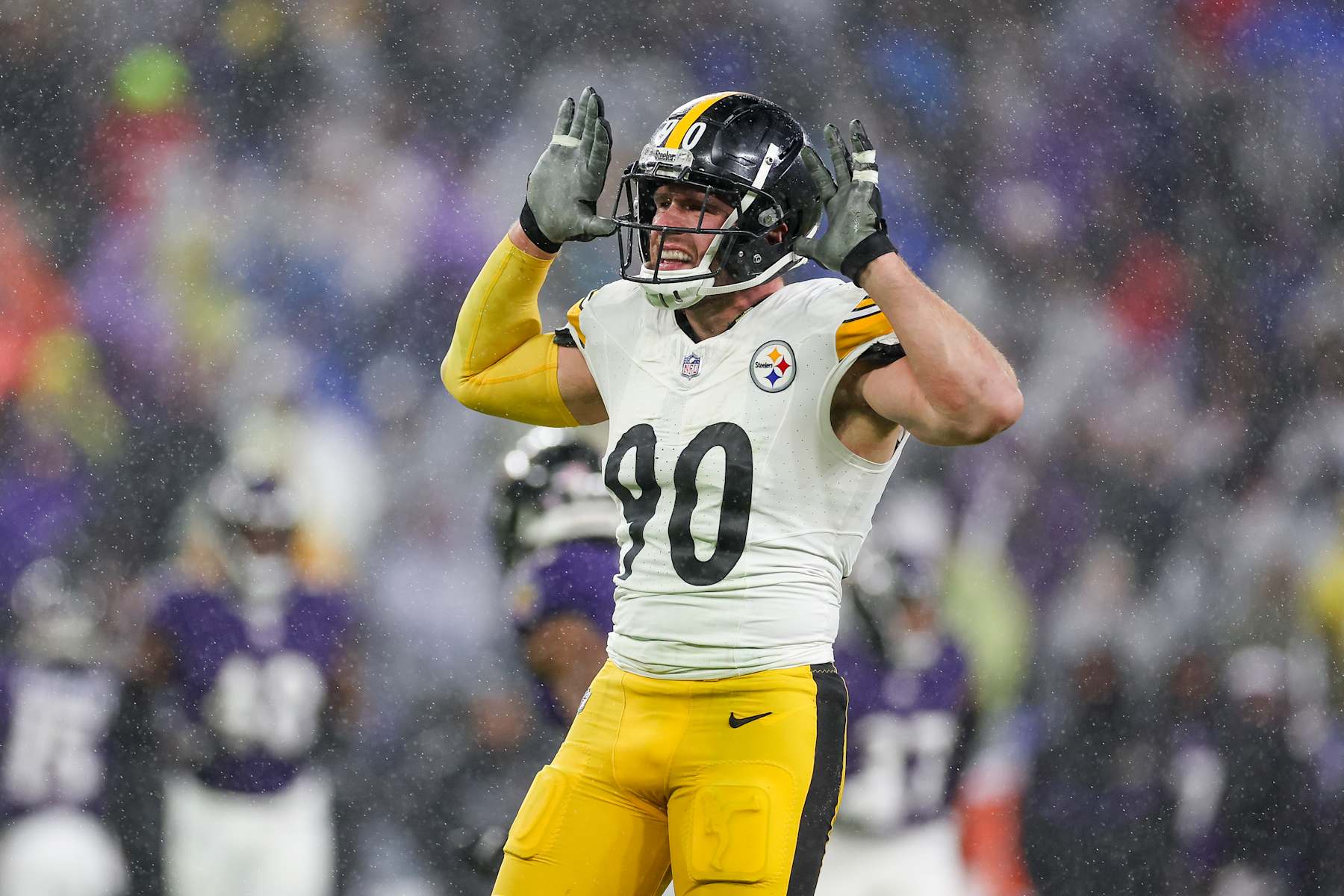 BALTIMORE, MARYLAND - JANUARY 06: T.J. Watt #90 of the Pittsburgh Steelers celebrates after a sack in the third quarter of a game against the Baltimore Ravens at M&T Bank Stadium on January 06, 2024 in Baltimore, Maryland. (Photo by Rob Carr/Getty Images)