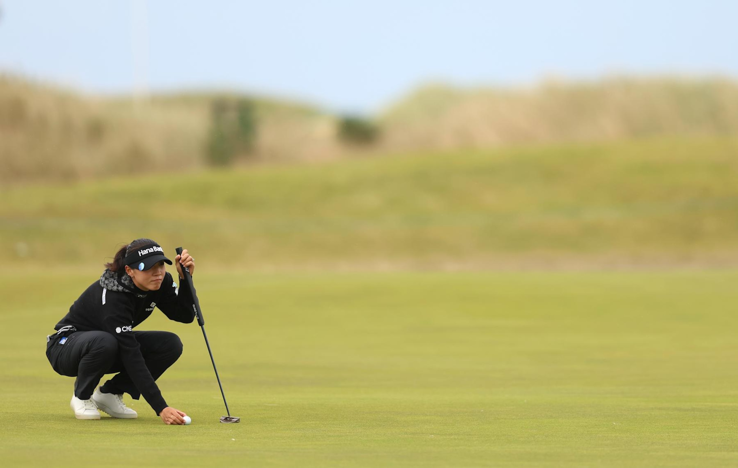 ST ANDREWS, SCOTLAND - AUGUST 25: Lydia Ko of New Zealand lines up putt on the 15th green during Day Four of the AIG Women's Open at St Andrews Old Course on August 25, 2024 in St Andrews, Scotland. (Photo by Luke Walker/Getty Images)