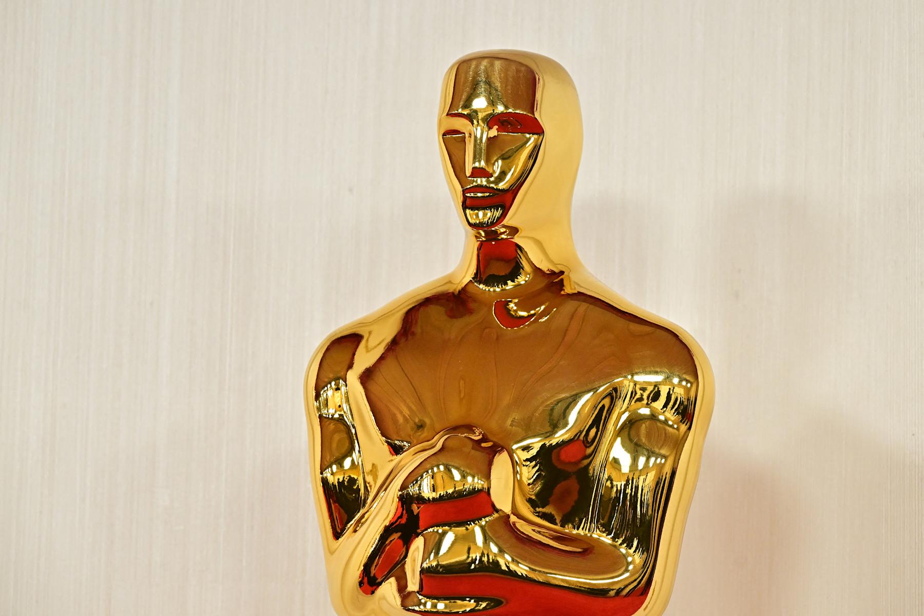 An Oscar statue is seen on the red carpet during the 96th Annual Academy Awards at the Dolby Theatre in Hollywood, California on March 10, 2024. (Photo by Frederic J. Brown / AFP) (Photo by FREDERIC J. BROWN/AFP via Getty Images)