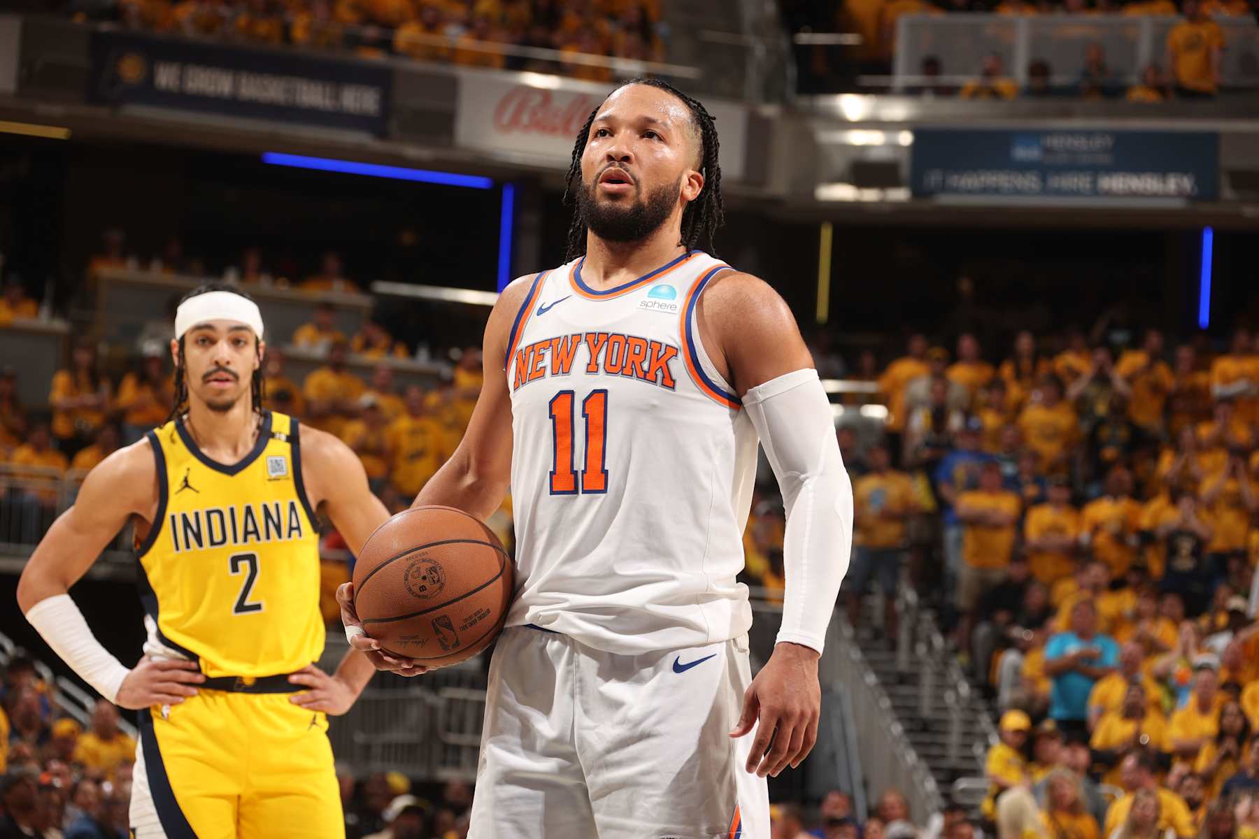INDIANAPOLIS, IN - MAY 17: Jalen Brunson #11 of the New York Knicks shoots a free throw during the game against the Indiana Pacers during Round 2 Game 6 of the 2024 NBA Playoffs on May 17, 2024 at Gainbridge Fieldhouse in Indianapolis, Indiana. NOTE TO USER: User expressly acknowledges and agrees that, by downloading and or using this Photograph, user is consenting to the terms and conditions of the Getty Images License Agreement. Mandatory Copyright Notice: Copyright 2024 NBAE (Photo by Nathaniel S. Butler/NBAE via Getty Images)