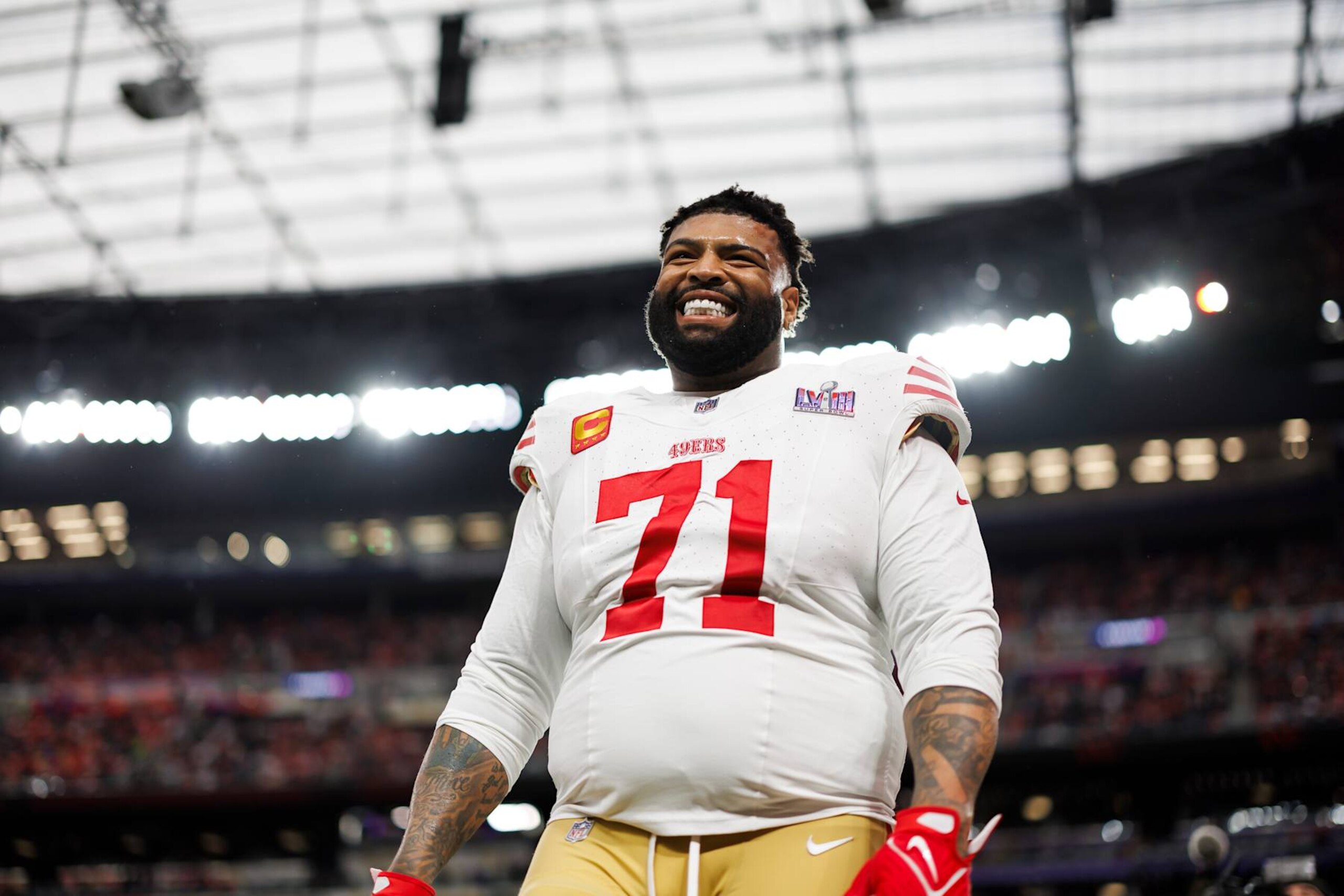 LAS VEGAS, NEVADA - FEBRUARY 11: Trent Williams #71 of the San Francisco 49ers looks on during pregame warmups before Super Bowl LVIII against the Kansas City Chiefs at Allegiant Stadium on February 11, 2024 in Las Vegas, Nevada. (Photo by Ryan Kang/Getty Images) LAS VEGAS, NEVADA - FEBRUARY 11: Trent Williams #71 of the San Francisco 49ers looks on during pregame warmups before Super Bowl LVIII against the Kansas City Chiefs at Allegiant Stadium on February 11, 2024 in Las Vegas, Nevada. (Photo by Ryan Kang/Getty Images)