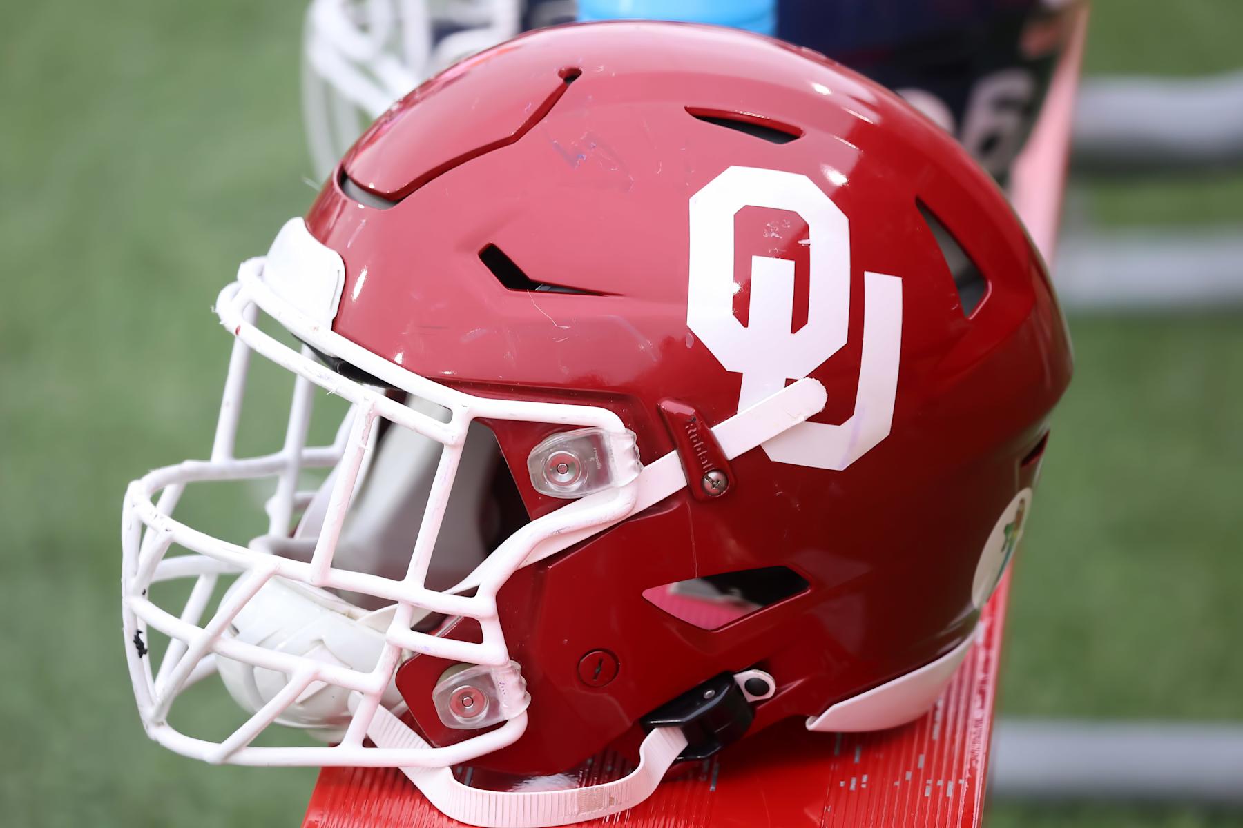 MOBILE, AL - FEBRUARY 03: A general view of an Oklahoma Sooners helmet during the 2024 Reese's Senior Bowl on February 3, 2024 at Hancock Whitney Stadium in Mobile, Alabama.  (Photo by Michael Wade/Icon Sportswire via Getty Images)