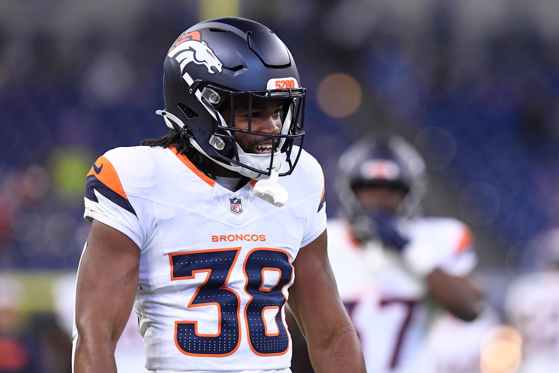 INDIANAPOLIS, IN - AUGUST 11: Denver Broncos Running Back Jaleel McLaughlin (38) warms up for the NFL Preseason game between the Denver Broncos and the Indianapolis Colts on August 11, 2024, at Lucas Oil Stadium in Indianapolis, Indiana. (Photo by Michael Allio/Icon Sportswire via Getty Images)