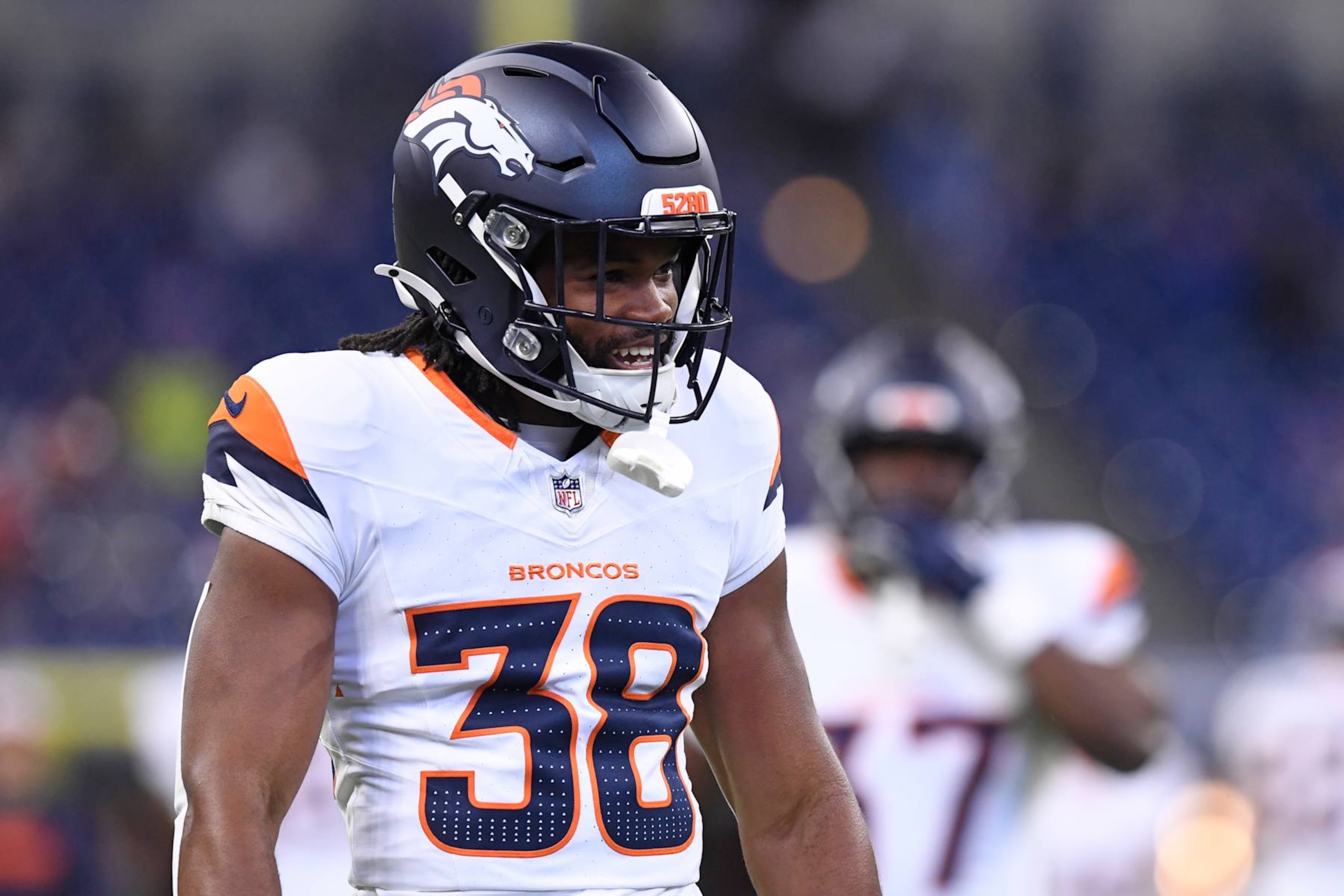 INDIANAPOLIS, IN - AUGUST 11: Denver Broncos Running Back Jaleel McLaughlin (38) warms up for the NFL Preseason game between the Denver Broncos and the Indianapolis Colts on August 11, 2024, at Lucas Oil Stadium in Indianapolis, Indiana. (Photo by Michael Allio/Icon Sportswire via Getty Images)