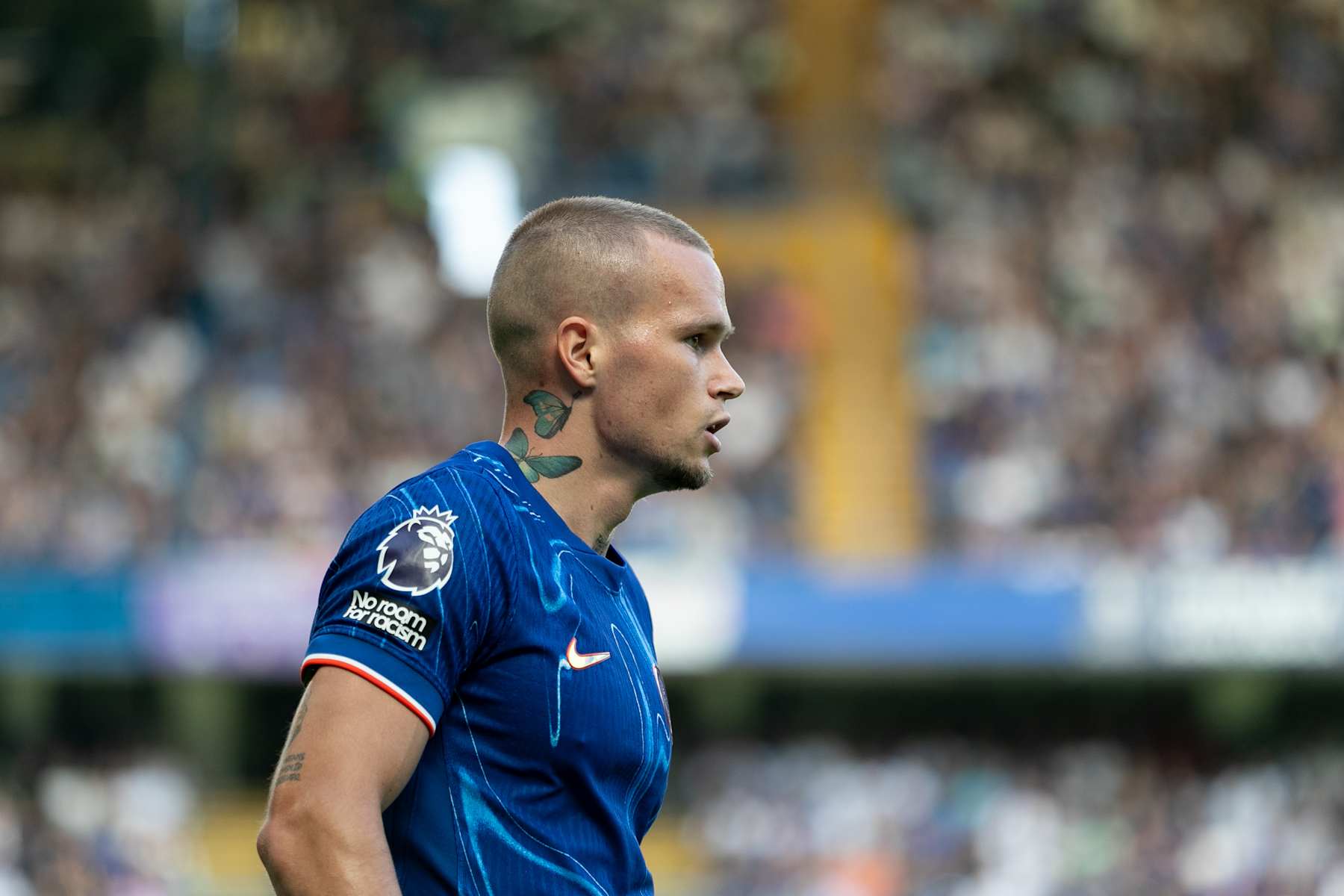 LONDON, ENGLAND - SEPTEMBER 1: Mykhaylo Mudryk of Chelsea looks on during the Premier League match between Chelsea FC and Crystal Palace FC at Stamford Bridge on September 1, 2024 in London, England. (Photo by Gaspafotos/MB Media/Getty Images)