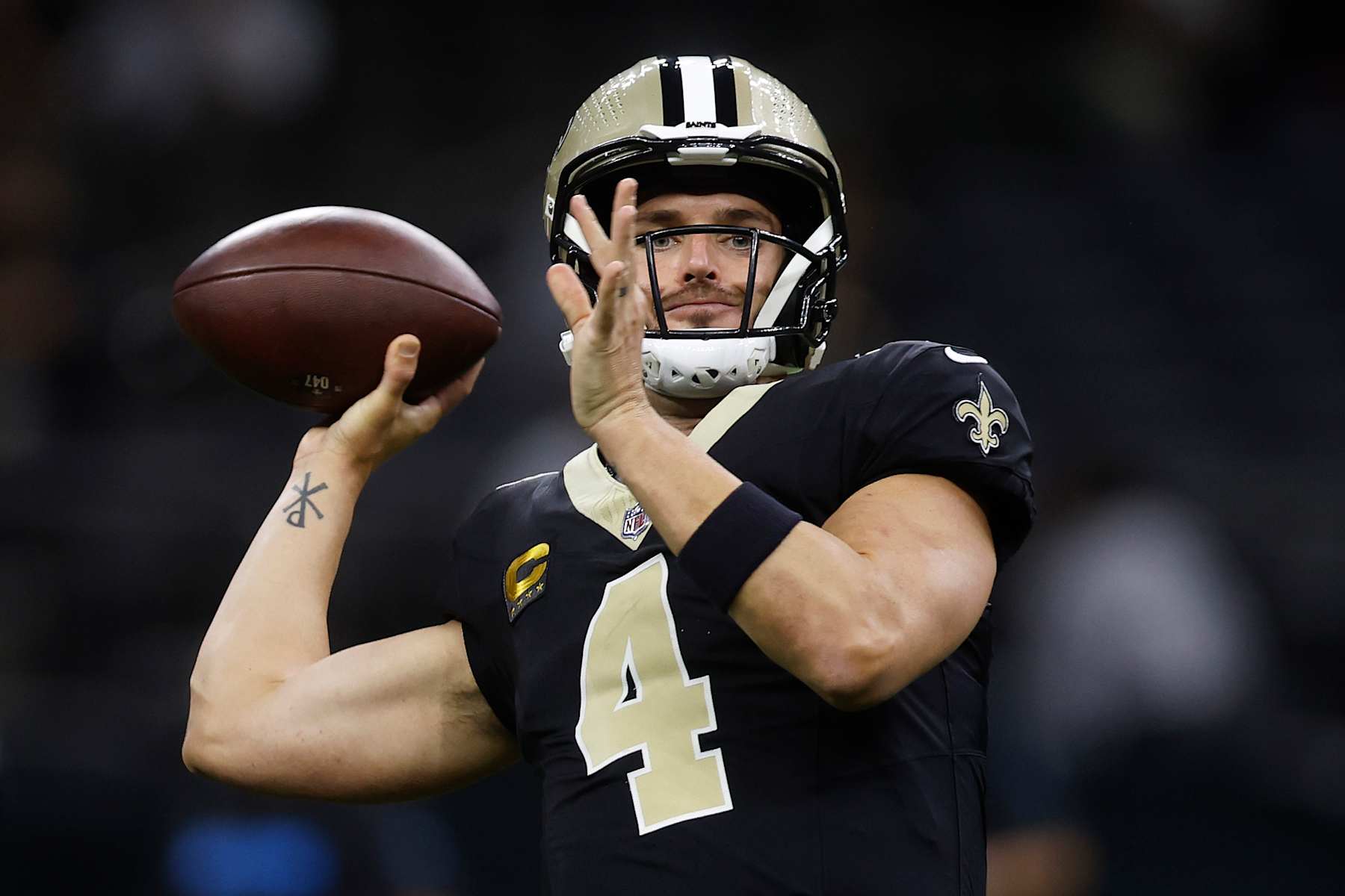 Saints QB Derek Carr
