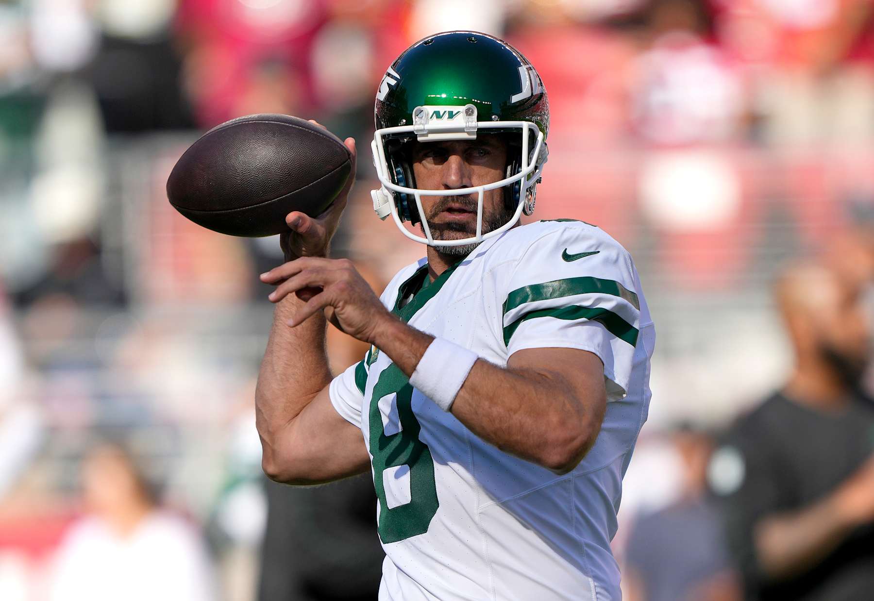 SANTA CLARA, CALIFORNIA - SEPTEMBER 09: Quarterback Aaron Rodgers #8 of the New York Jets warms up before taking on the San Francisco 49ers at Levi's Stadium on September 09, 2024 in Santa Clara, California. (Photo by Thearon W. Henderson/Getty Images)