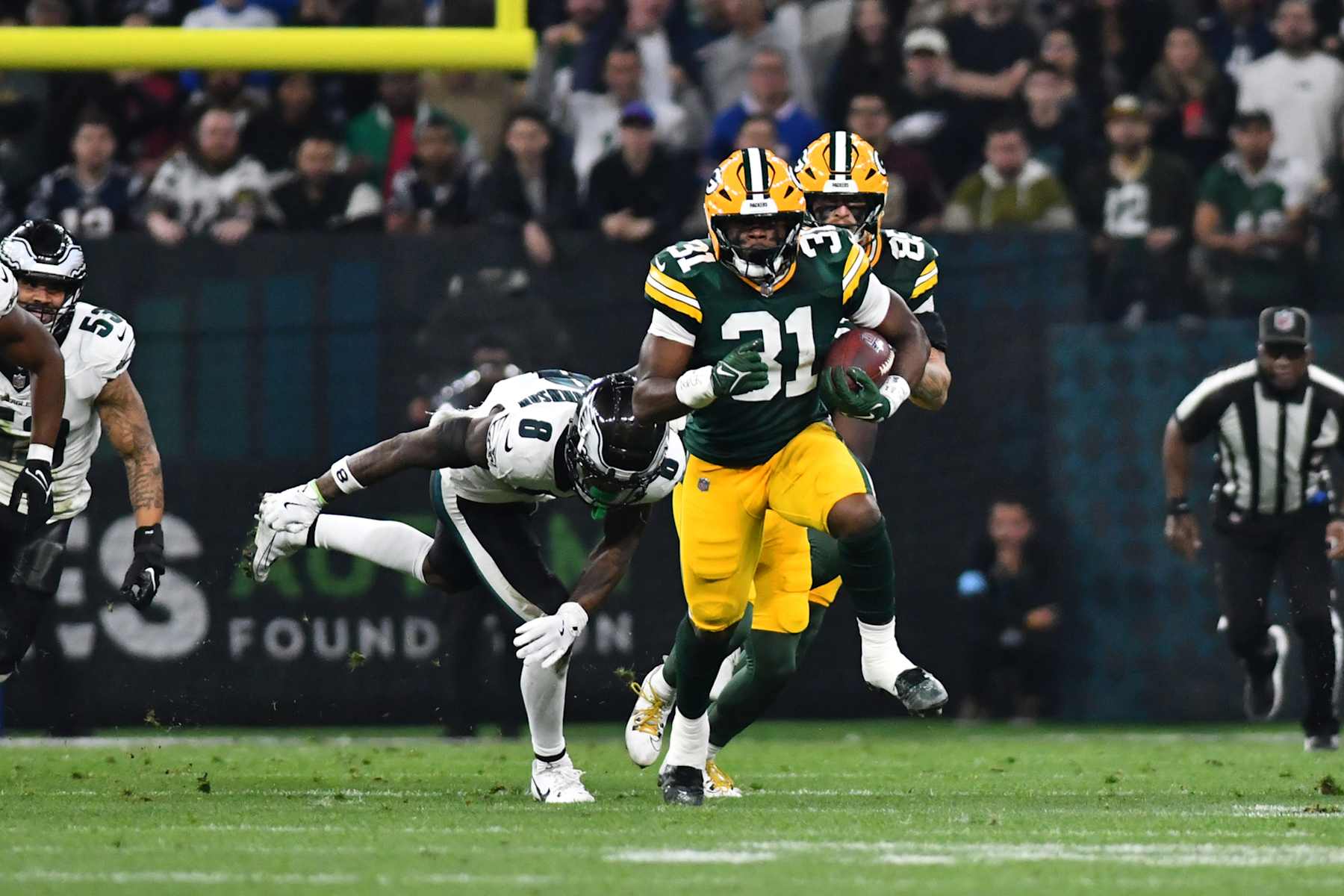 SÃO PAULO, BRAZIL - SEPTEMBER 6: Green Bay Packers running back Emanuel Wilson (31) runs downfield during an NFL game between the Green Bay Packers and the Philadelphia Eagles  on September 6, 2024, at Arena Corinthians in Sao Paulo, Brazil. (Photo by Leandro Bernardes/PxImages/Icon Sportswire via Getty Images)