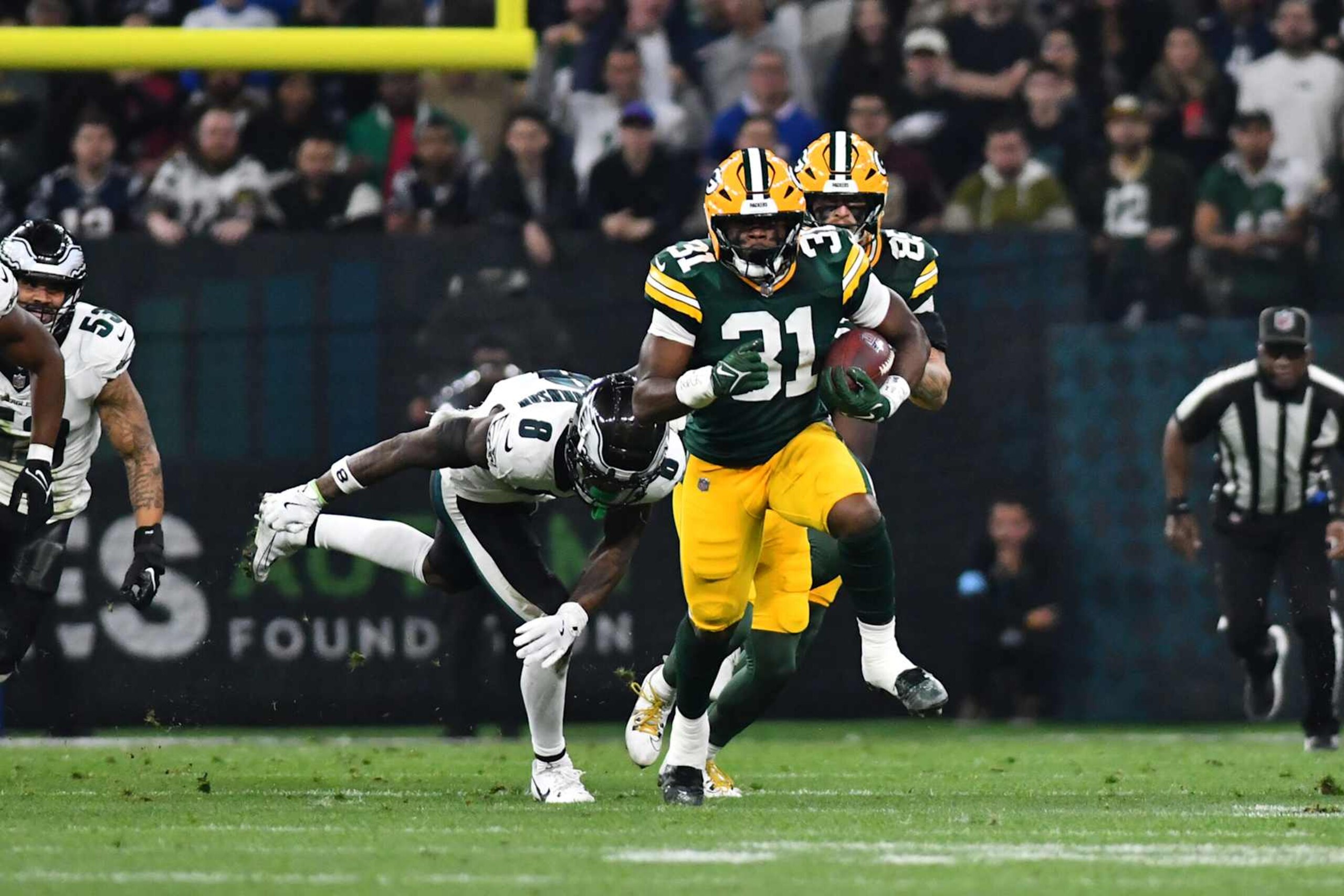 SÃO PAULO, BRAZIL - SEPTEMBER 6: Green Bay Packers running back Emanuel Wilson (31) runs downfield during an NFL game between the Green Bay Packers and the Philadelphia Eagles  on September 6, 2024, at Arena Corinthians in Sao Paulo, Brazil. (Photo by Leandro Bernardes/PxImages/Icon Sportswire via Getty Images)