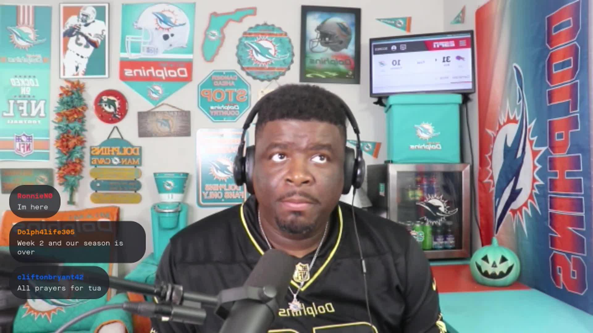 Tyler Huntley Lands Dolphins Contract; Thompson Still QB1 amid Tua