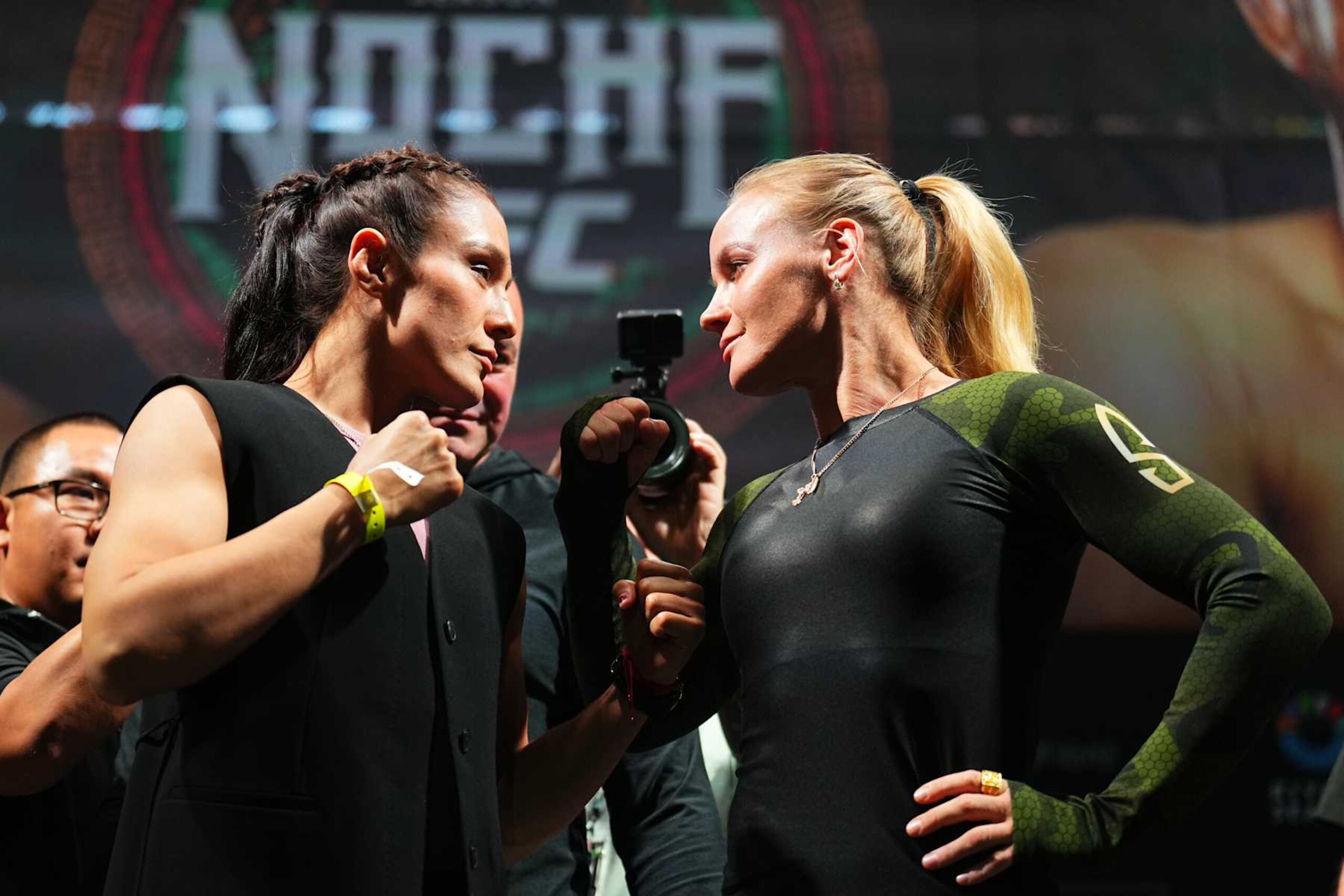 Alexa Grasso and Valentina Shevchenko