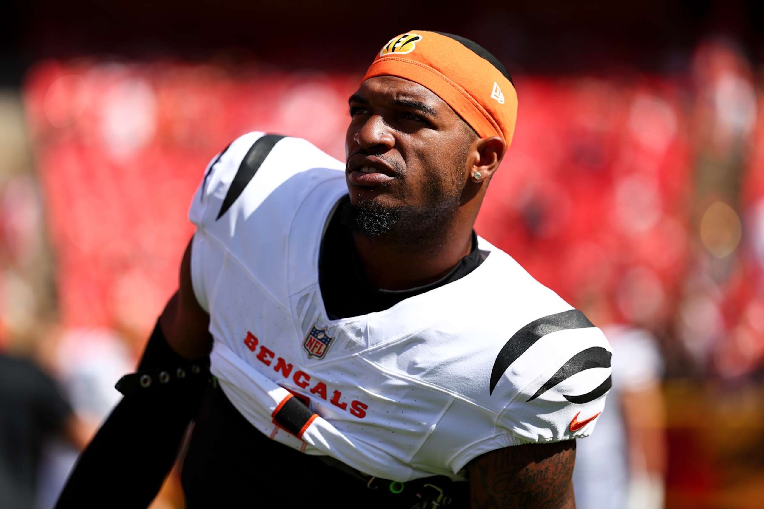 KANSAS CITY, MO - SEPTEMBER 15: Ja'Marr Chase #1 of the Cincinnati Bengals warms up prior to an NFL football game against the Kansas City Chiefs at GEHA Field at Arrowhead Stadium on September 15, 2024 in Kansas City, Missouri. (Photo by Kevin Sabitus/Getty Images)