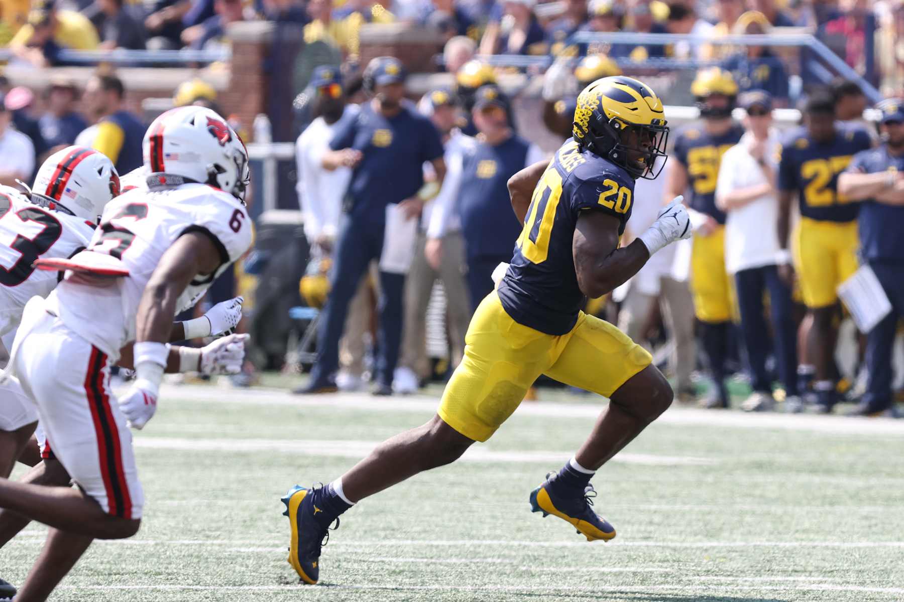 ANN ARBOR, MI - SEPTEMBER 14:  Michigan Wolverines running back Kalel Mullings (20) runs with the ball during the second quarter of a non-conference college football game between the Arkansas State Red Wolves and the Michigan Wolverines on September 14, 2024 at Michigan Stadium in Ann Arbor, Michigan.  (Photo by Scott W. Grau/Icon Sportswire via Getty Images)