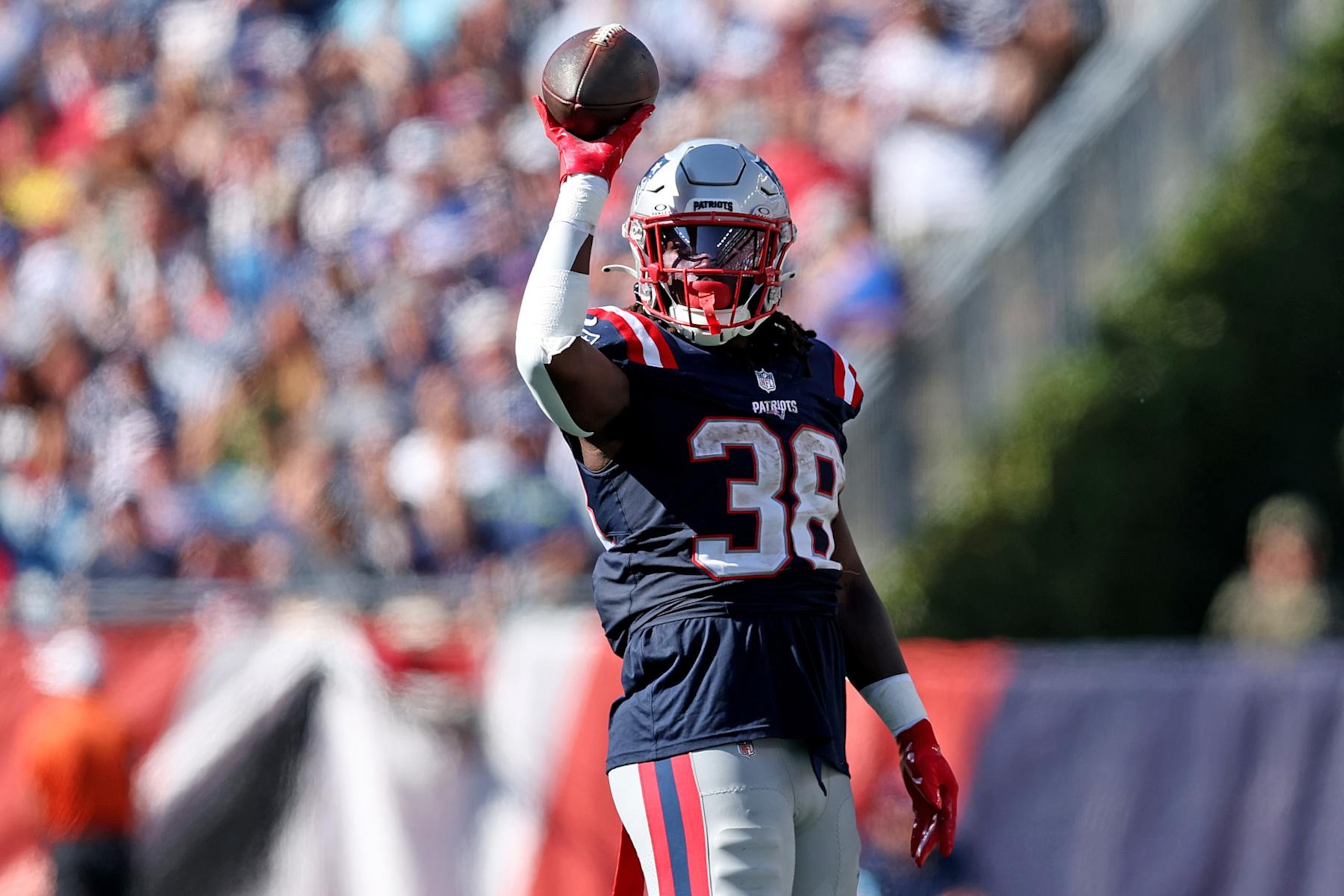 Patriots RB Rhamondre Stevenson
