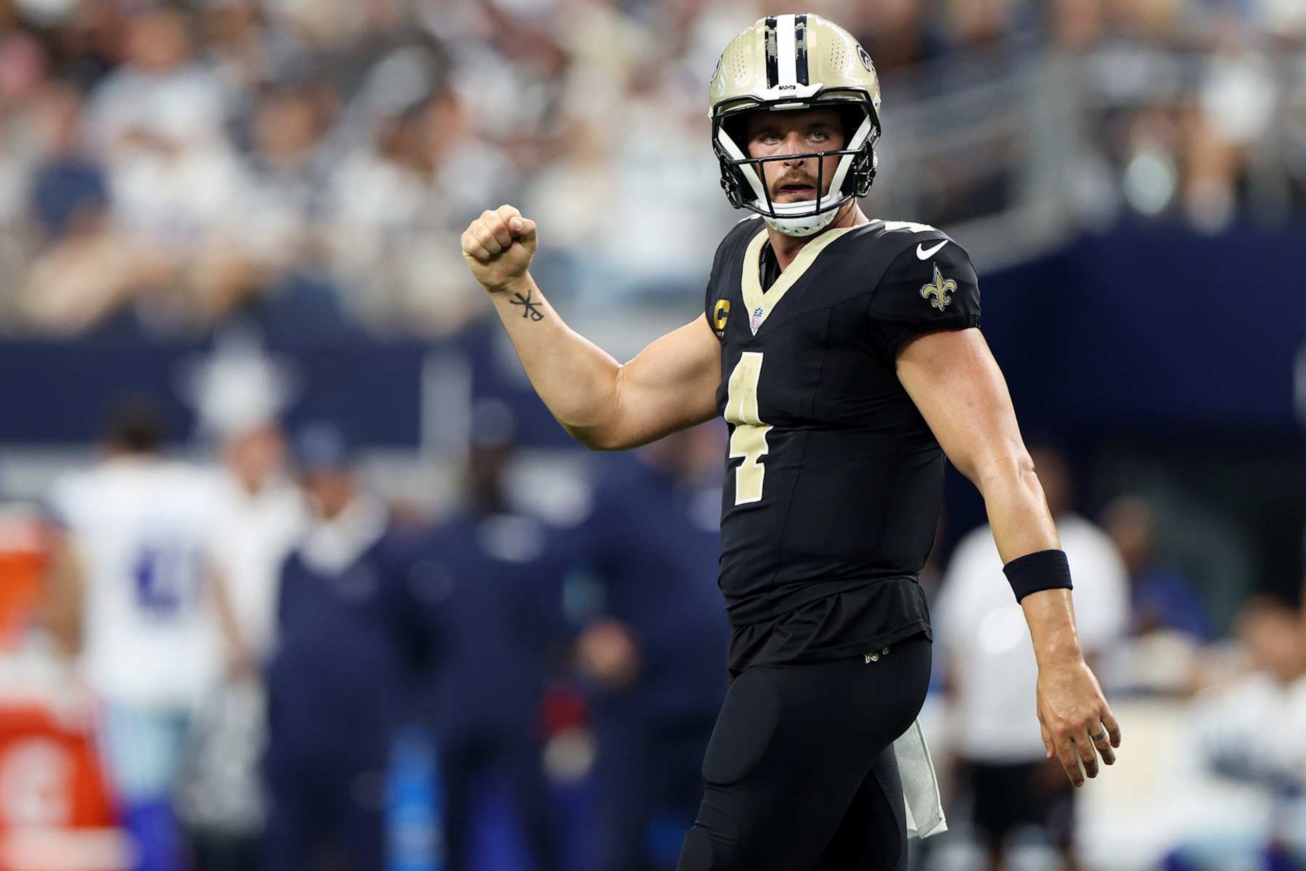 Saints QB Derek Carr