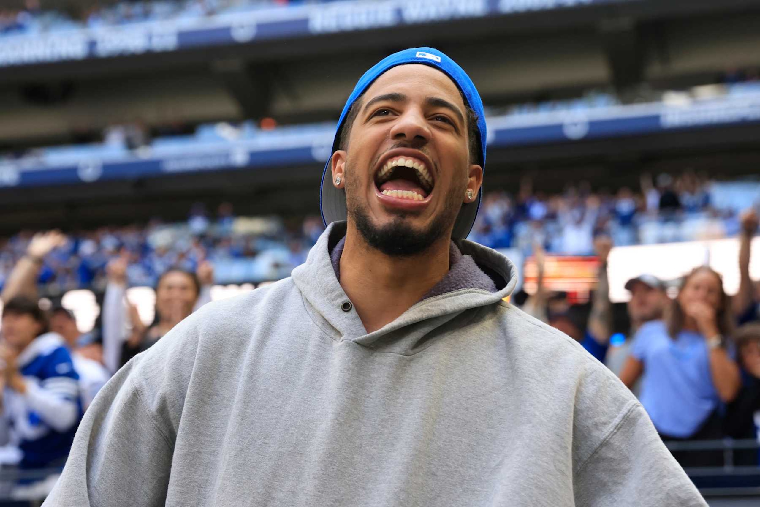 INDIANAPOLIS, INDIANA - SEPTEMBER 08: Tyrese Haliburton of the Indianapolis Pacers celebrates during the game between the Houston Texans and Indianapolis Colts at Lucas Oil Stadium on September 08, 2024 in Indianapolis, Indiana. (Photo by Justin Casterline/Getty Images)