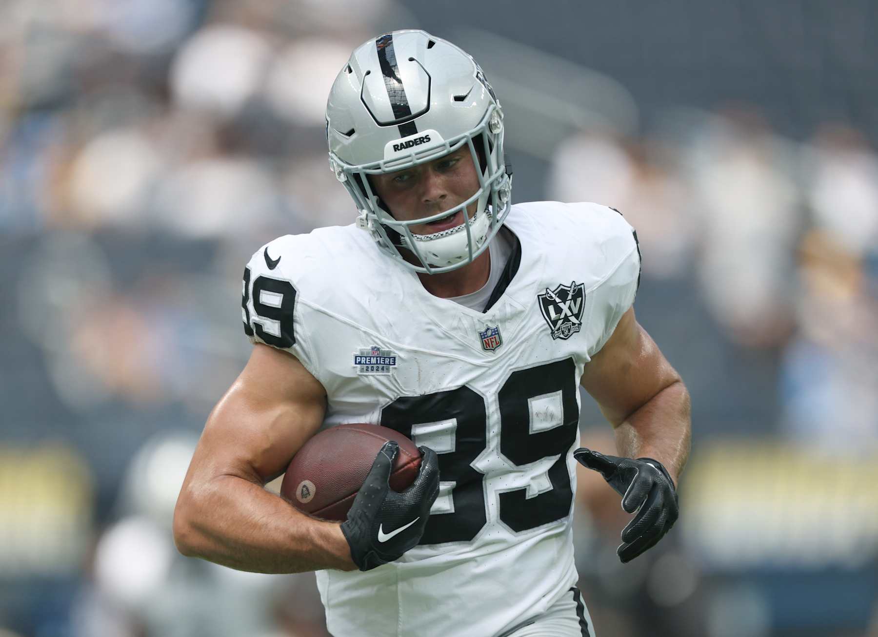 Raiders TE Brock Bowers