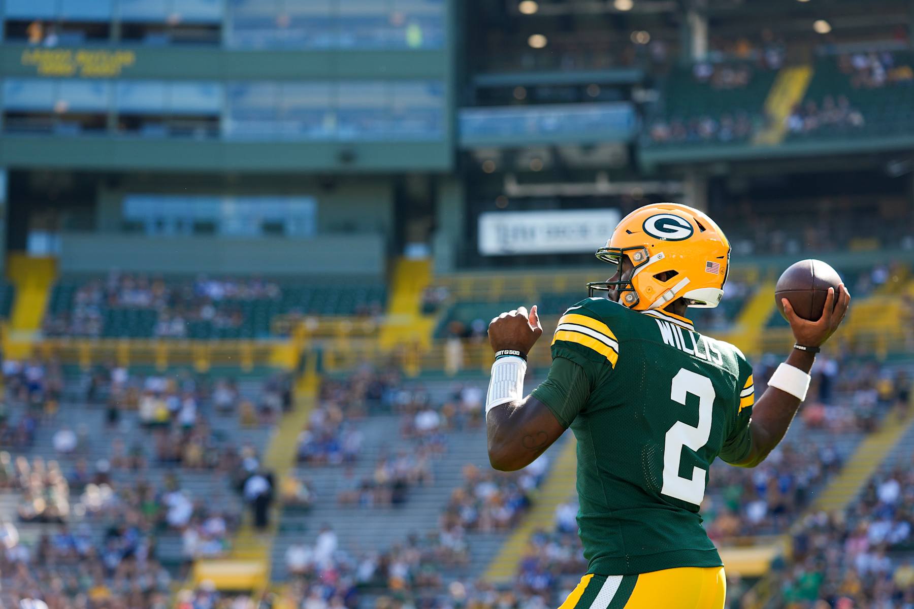 GREEN BAY, WISCONSIN - SEPTEMBER 15: Quarterback Malik Willis #2 of the Green Bay Packers warms up prior to a game against the Indianapolis Colts at Lambeau Field on September 15, 2024 in Green Bay, Wisconsin. (Photo by Patrick McDermott/Getty Images)