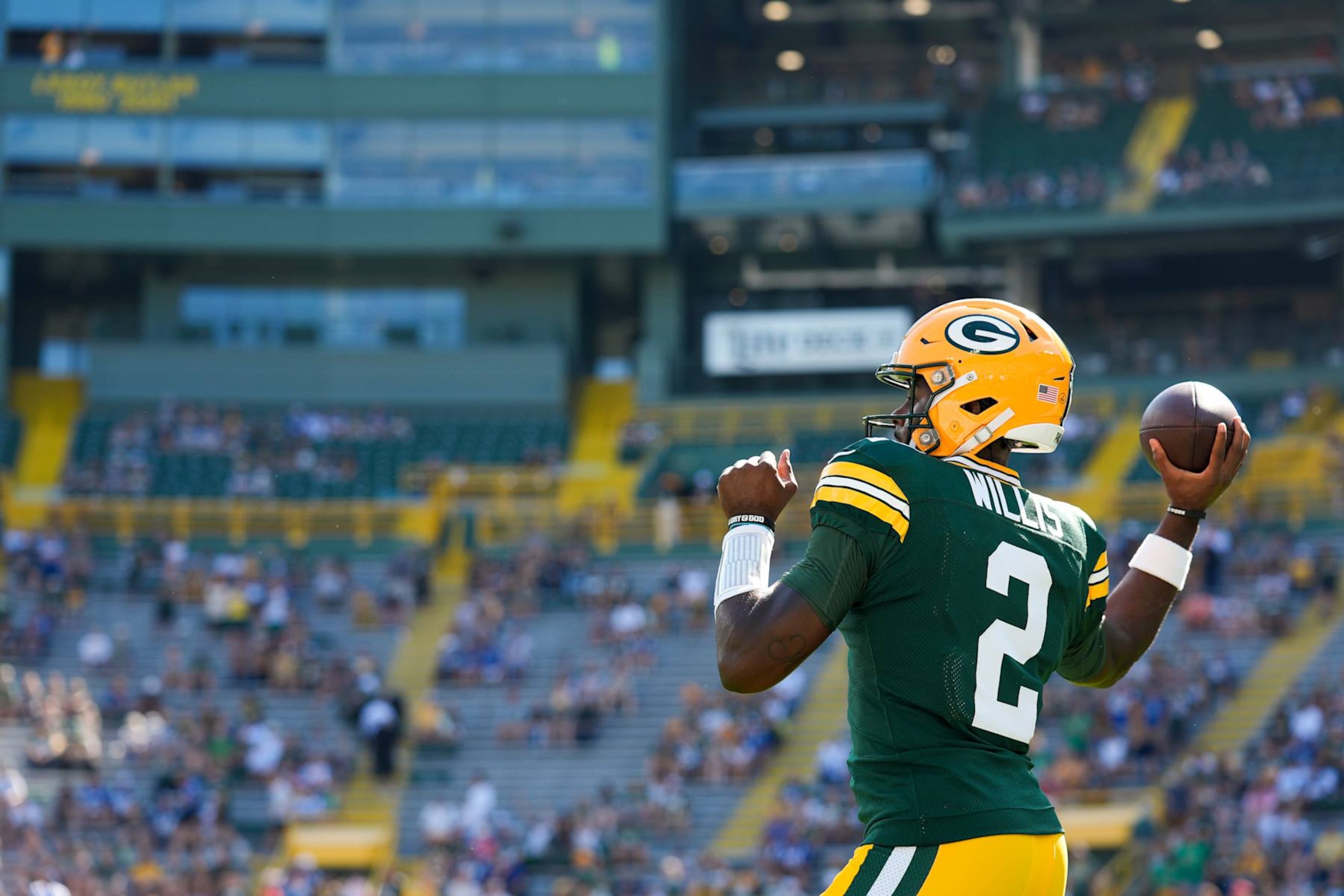 GREEN BAY, WISCONSIN - SEPTEMBER 15: Quarterback Malik Willis #2 of the Green Bay Packers warms up prior to a game against the Indianapolis Colts at Lambeau Field on September 15, 2024 in Green Bay, Wisconsin. (Photo by Patrick McDermott/Getty Images)