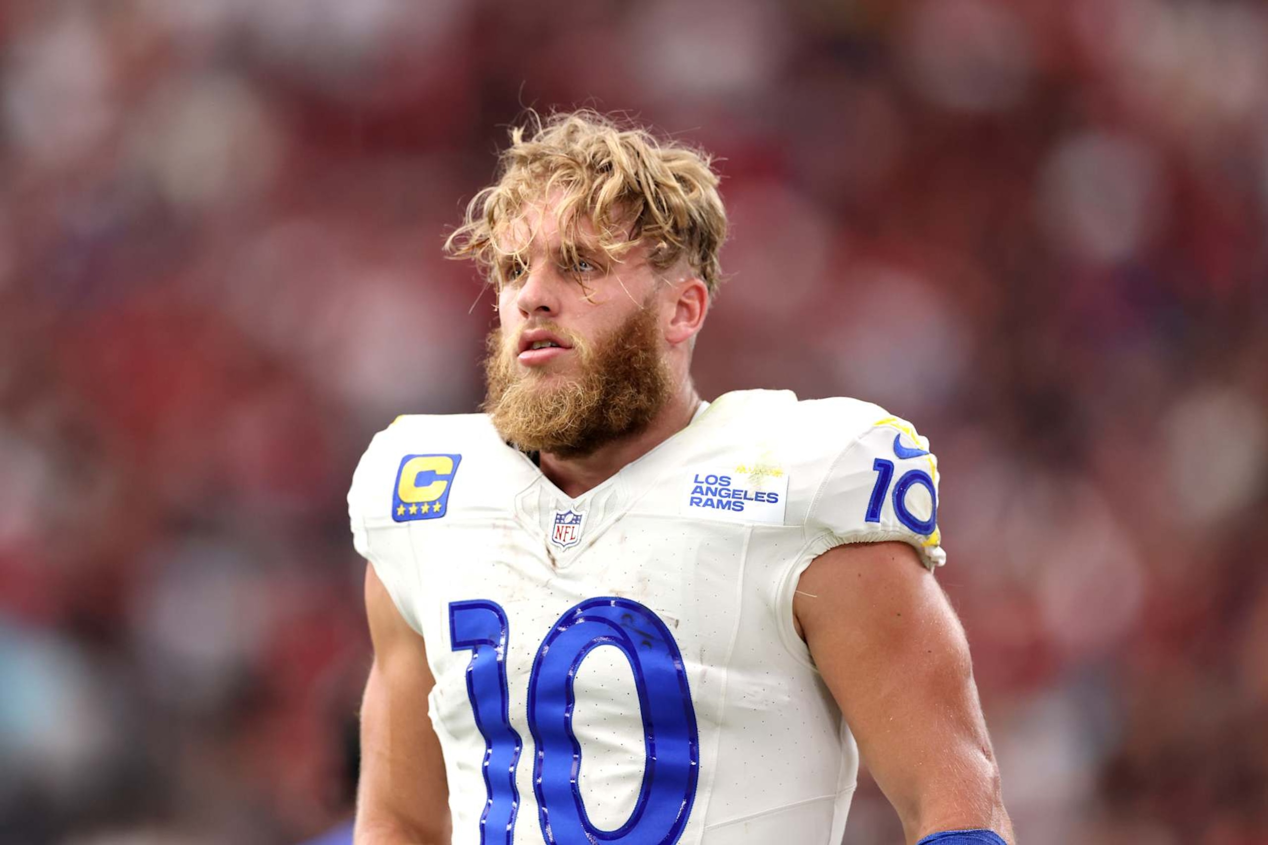 GLENDALE, ARIZONA - SEPTEMBER 15: Cooper Kupp #10 of the Los Angeles Rams looks on prior to a game against the Arizona Cardinals at State Farm Stadium on September 15, 2024 in Glendale, Arizona. (Photo by Christian Petersen/Getty Images) GLENDALE, ARIZONA - SEPTEMBER 15: Cooper Kupp #10 of the Los Angeles Rams looks on prior to a game against the Arizona Cardinals at State Farm Stadium on September 15, 2024 in Glendale, Arizona. (Photo by Christian Petersen/Getty Images)