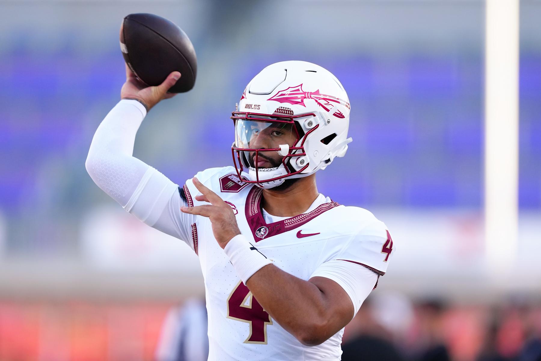 DALLAS, TEXAS - SEPTEMBER 28: DJ Uiagalelei #4 of the Florida State Seminoles warms up before the game against the Southern Methodist Mustangs at Gerald J. Ford Stadium on September 28, 2024 in Dallas, Texas. (Photo by Sam Hodde/Getty Images)