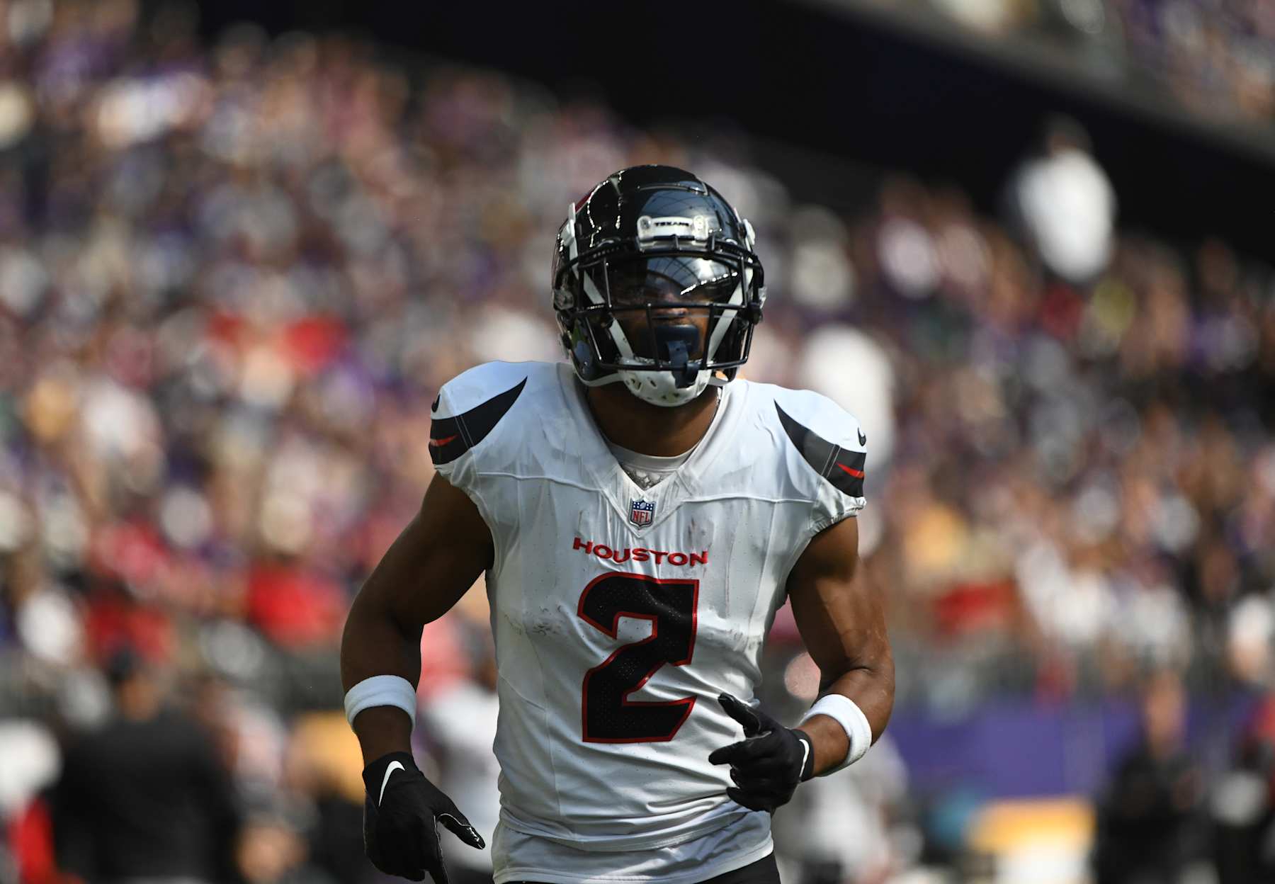 MINNEAPOLIS, MN - SEPTEMBER 22: Houston Texans WR Robert Woods (2) lines up for a play during the NFL game between the Houston Texans and the Minnesota Vikings on September 22, 2024, at U.S. Bank Stadium in Minneapolis, MN. (Photo by John Rivera/Icon Sportswire via Getty Images) MINNEAPOLIS, MN - SEPTEMBER 22: Houston Texans WR Robert Woods (2) lines up for a play during the NFL game between the Houston Texans and the Minnesota Vikings on September 22, 2024, at U.S. Bank Stadium in Minneapolis, MN. (Photo by John Rivera/Icon Sportswire via Getty Images)