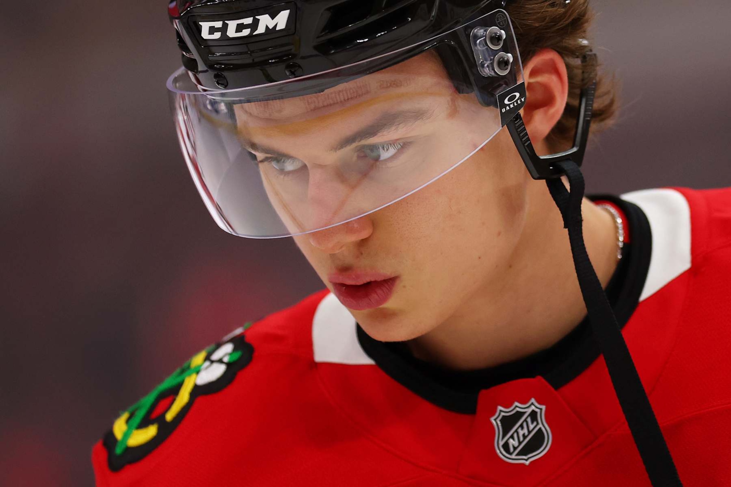 CHICAGO, ILLINOIS - SEPTEMBER 25: Connor Bedard #98 of the Chicago Blackhawks warms up prior to a preseason game against the Detroit Red Wings at the United Center on September 25, 2024 in Chicago, Illinois.  (Photo by Michael Reaves/Getty Images)