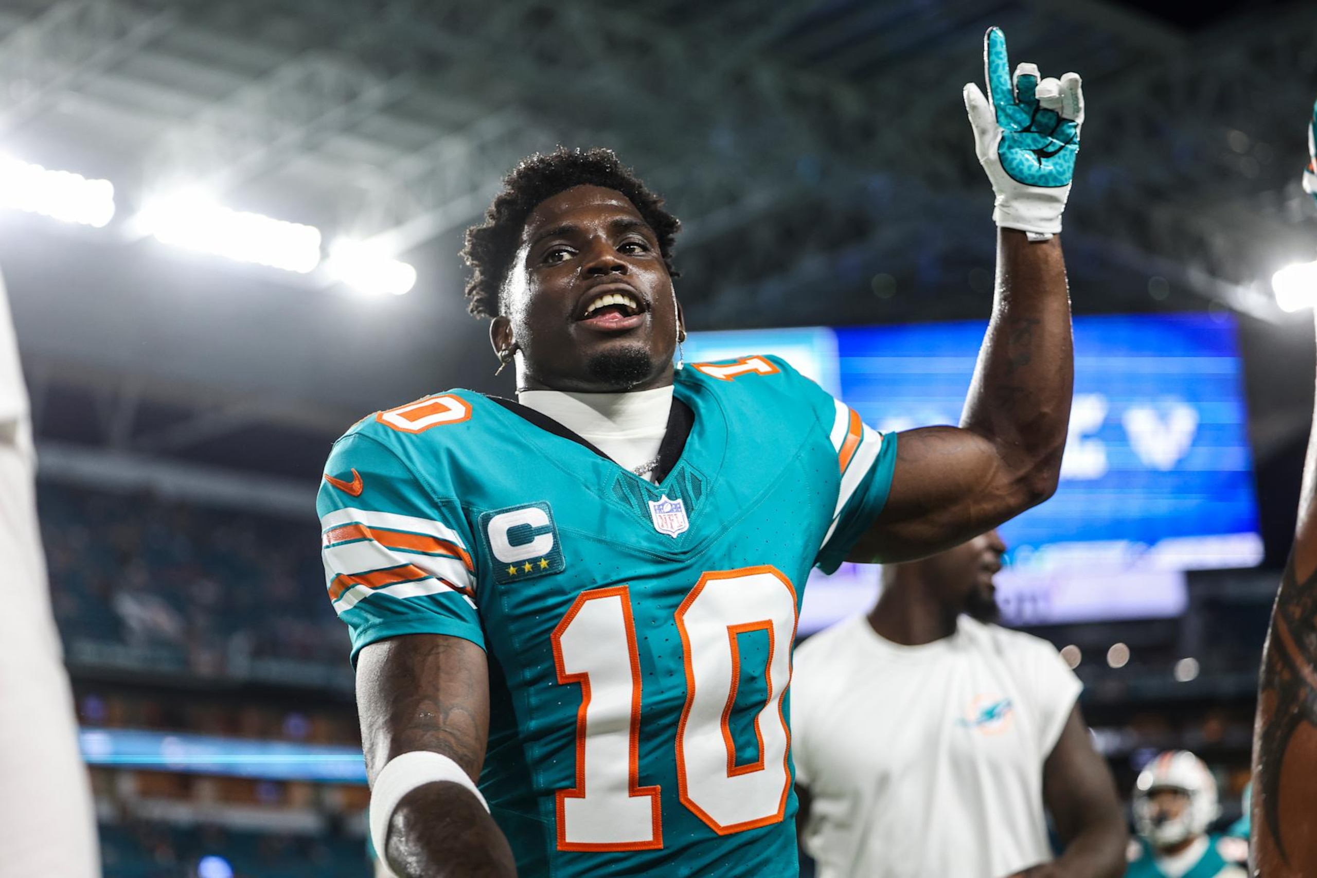 MIAMI GARDENS, FL - SEPTEMBER 12: Tyreek Hill #10 of the Miami Dolphins looks on prior to an NFL football game against the Buffalo Bills at Hard Rock Stadium on September 12, 2024 in Miami Gardens, FL. (Photo by Perry Knotts/Getty Images)