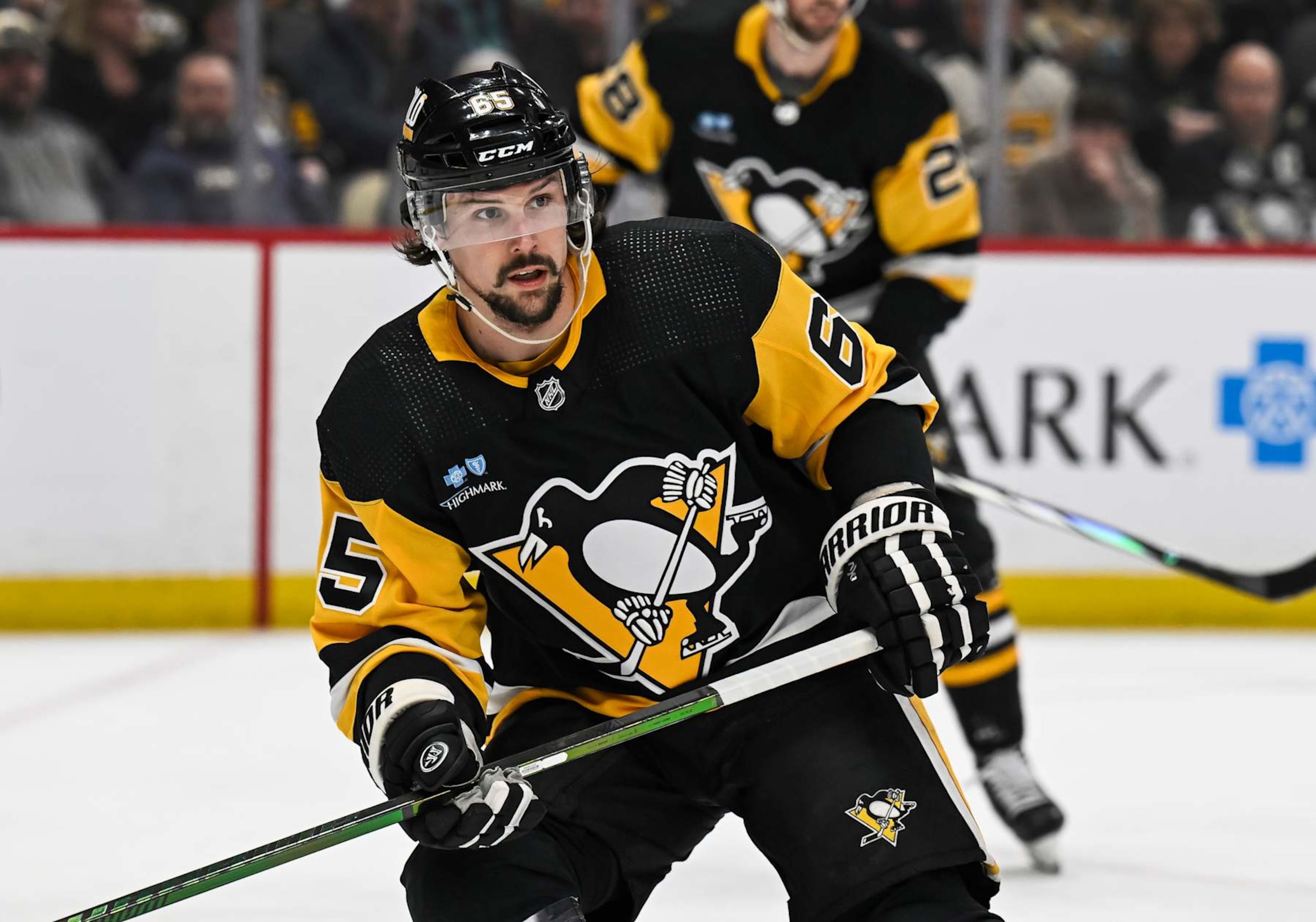 PITTSBURGH, PA - APRIL 13: Pittsburgh Penguins defenseman Erik Karlsson (65) skates in his 1,000th career NHL game during the first period in the NHL game between the Pittsburgh Penguins and the Boston Bruins on April 13, 2024, at PPG Paints Arena in Pittsburgh, PA. (Photo by Jeanine Leech/Icon Sportswire via Getty Images)