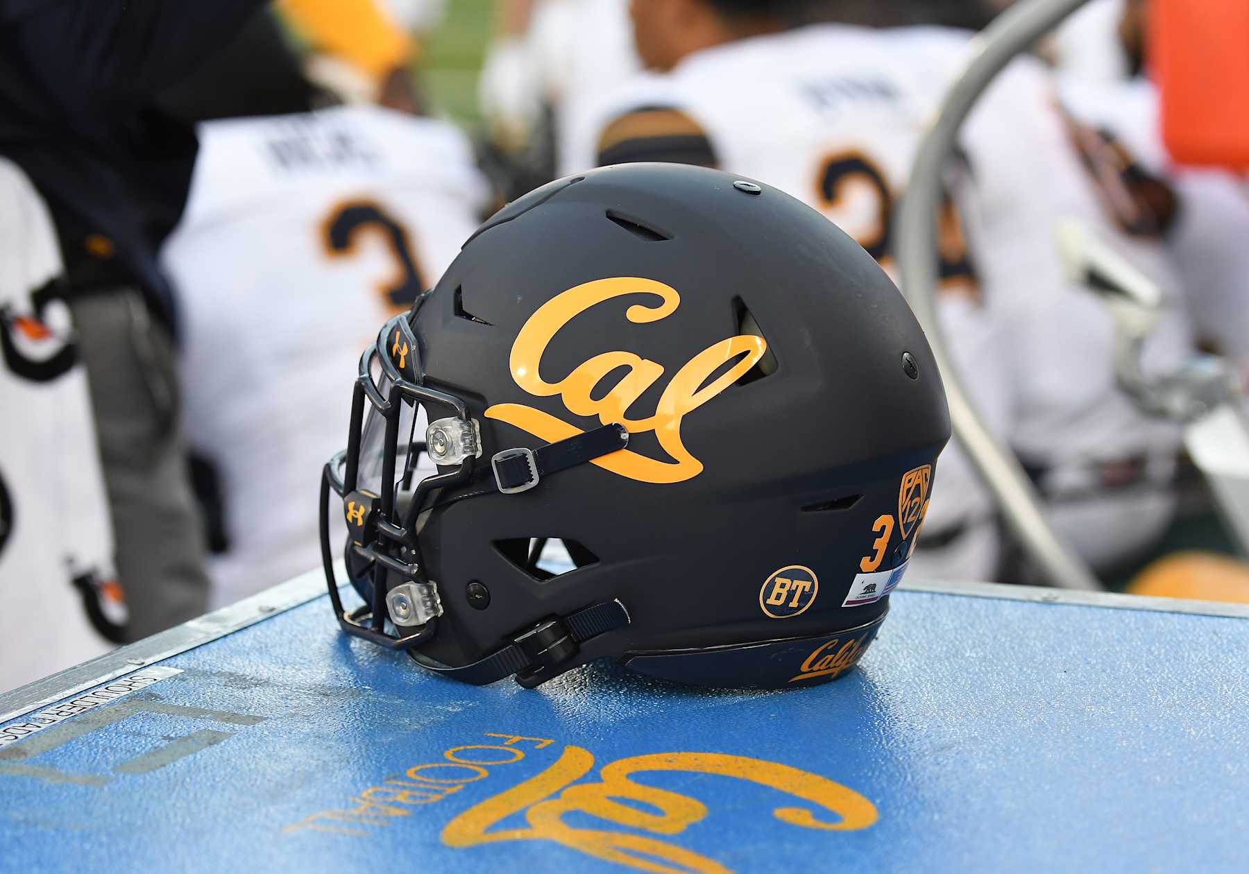 EUGENE, OR - OCTOBER 05: A Cal Bears football helmet sits on an equipment box during a college football game between the Cal Bears and Oregon Ducks at Autzen Stadium in Eugene, Oregon.  (Photo by Brian Murphy/Icon Sportswire via Getty Images)