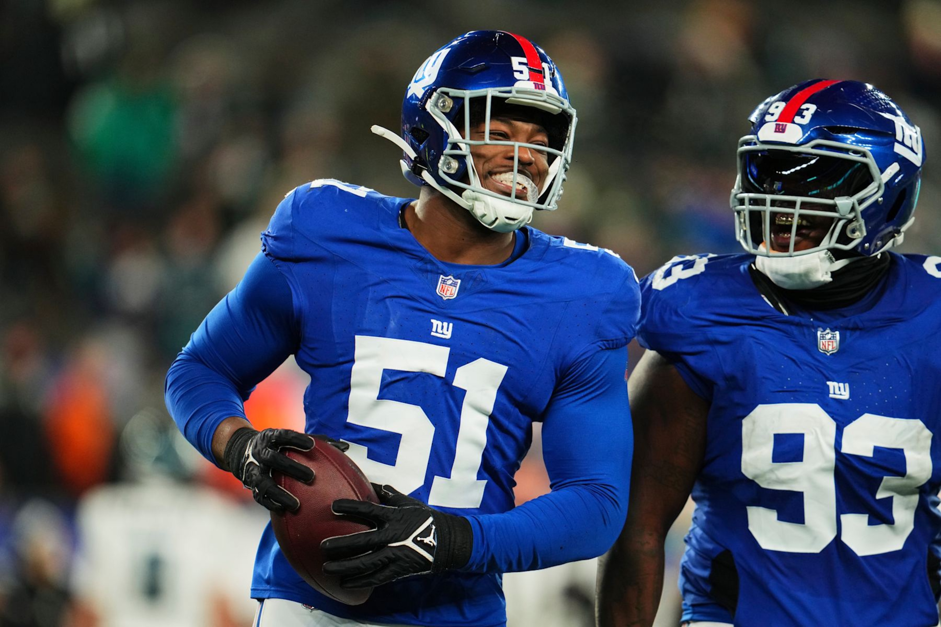 EAST RUTHERFORD, NJ - JANUARY 07: Azeez Ojulari #51 of the New York Giants celebrates after recovering a fumble against the Philadelphia Eagles during the second half at MetLife Stadium on January 7, 2024 in East Rutherford, New Jersey. (Photo by Cooper Neill/Getty Images) EAST RUTHERFORD, NJ - JANUARY 07: Azeez Ojulari #51 of the New York Giants celebrates after recovering a fumble against the Philadelphia Eagles during the second half at MetLife Stadium on January 7, 2024 in East Rutherford, New Jersey. (Photo by Cooper Neill/Getty Images)