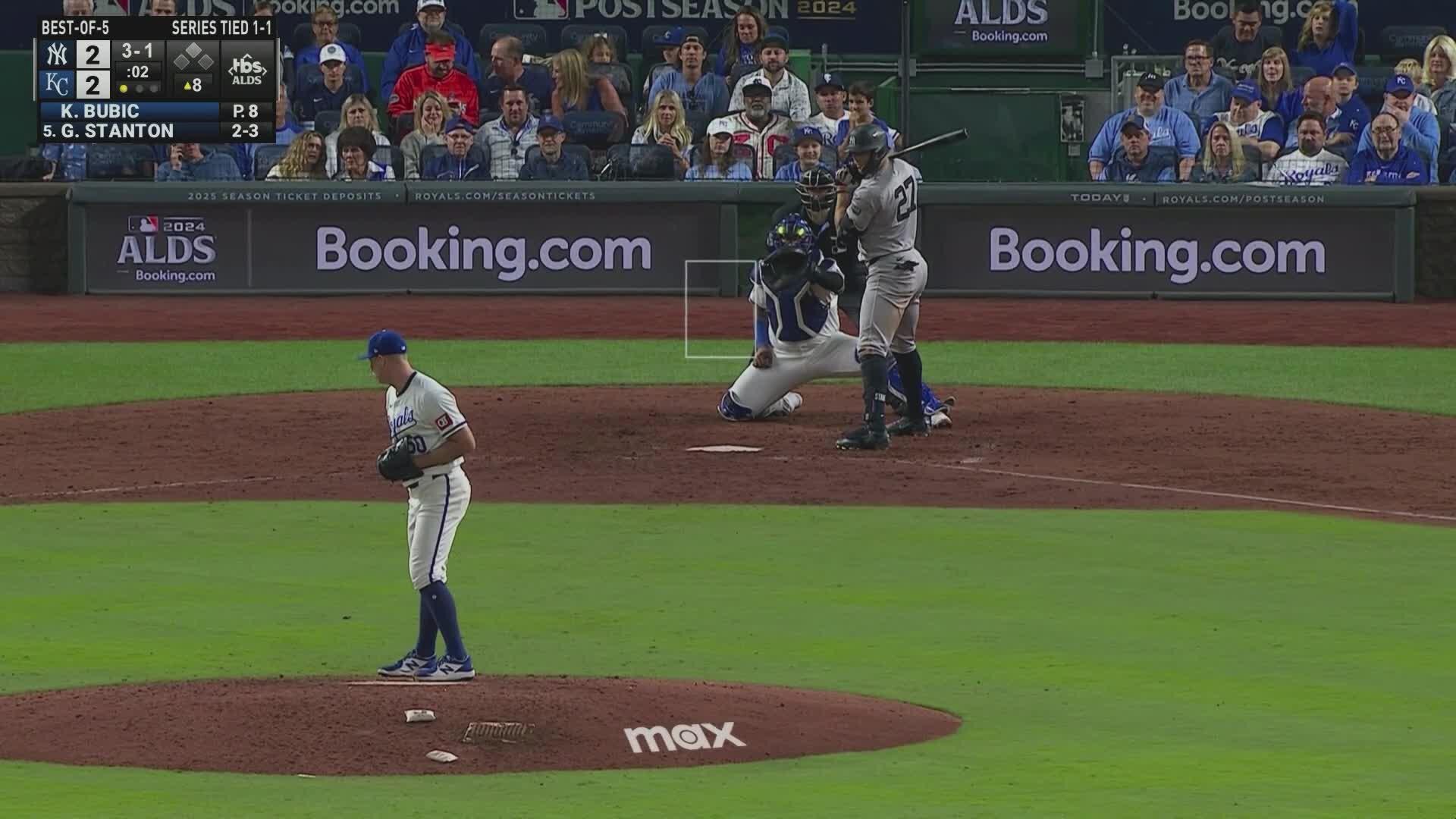 Giancarlo Stanton, Yankees Praised By MLB Fans After ALDS Game 3 Win vs