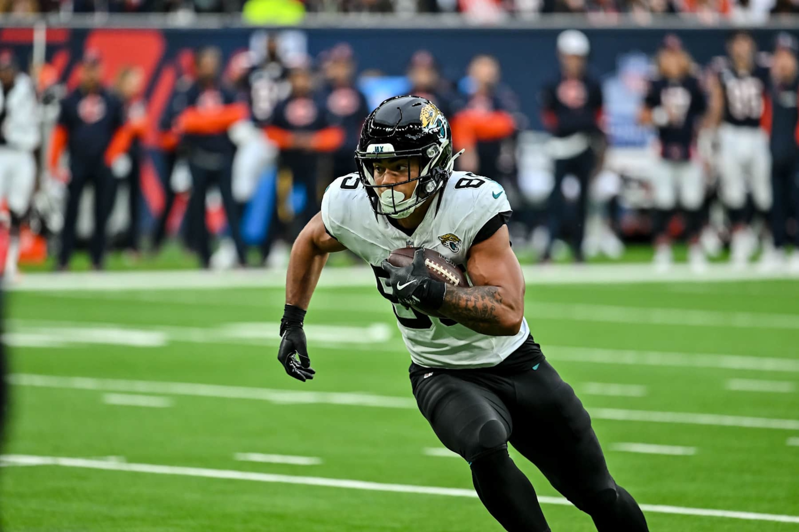 London, United Kingdom - October 13: Brenton Strange of Jacksonville Jaguars controls the ball during the NFL match between Jacksonville Jaguars and Chicago Bears at Tottenham Hotspur Stadium on October 13, 2024 in London, England. (Photo by Vince Mignott/DeFodi Images via Getty Images)