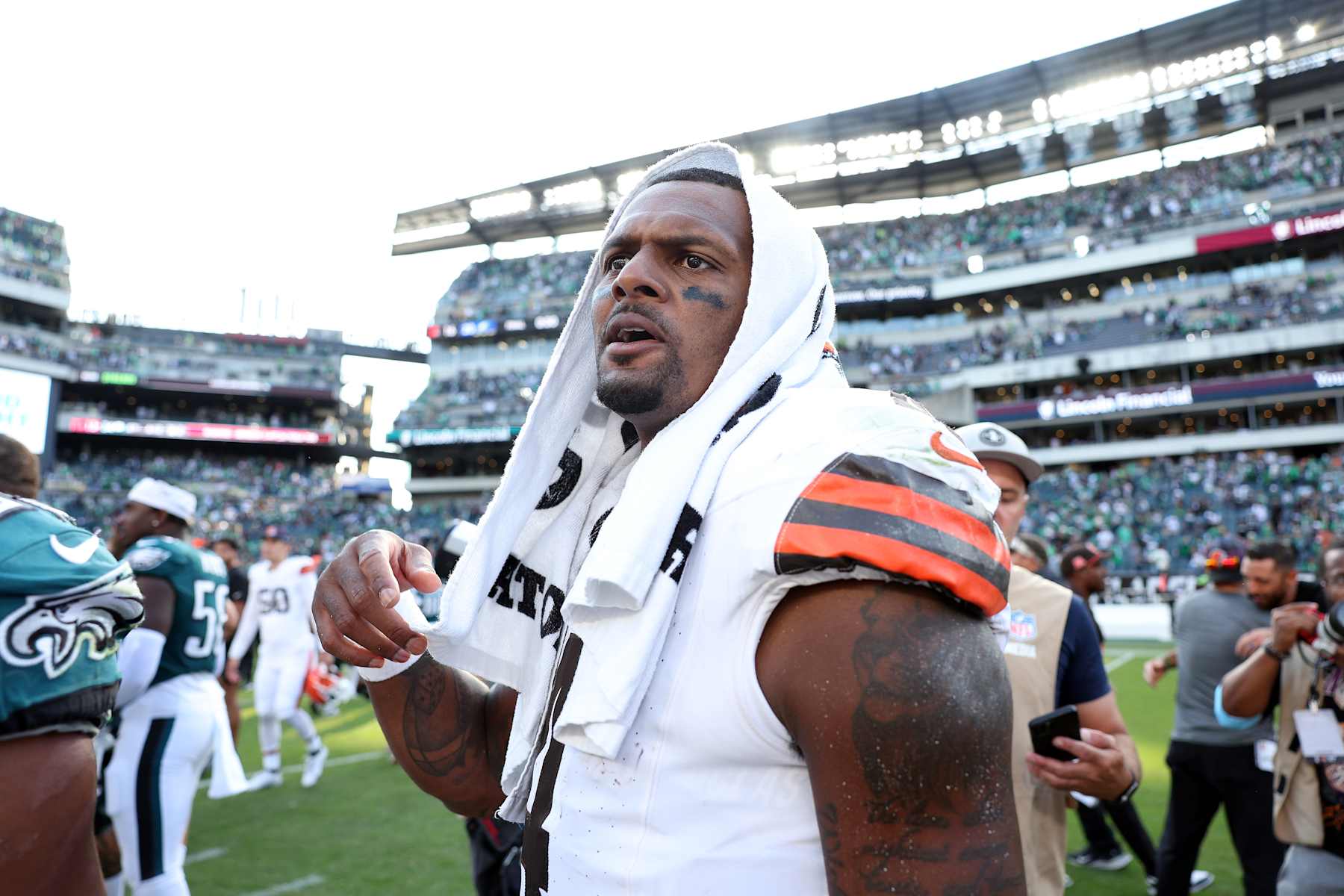 PHILADELPHIA, PENNSYLVANIA - OCTOBER 13: Deshaun Watson #4 of the Cleveland Browns looks on after their 16-20 loss to the Philadelphia Eagles at Lincoln Financial Field on October 13, 2024 in Philadelphia, Pennsylvania. (Photo by Elsa/Getty Images)