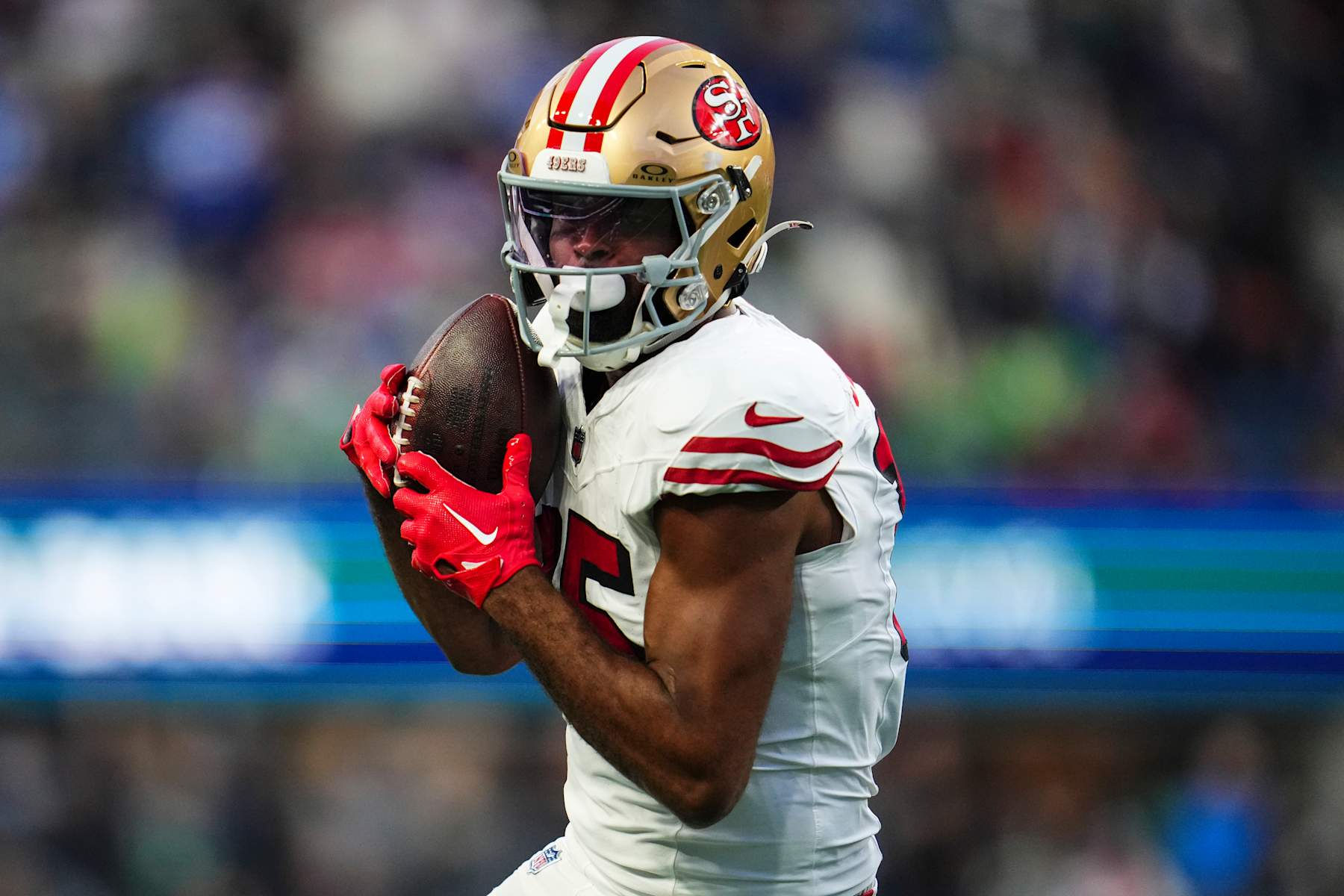 SEATTLE, WA - OCTOBER 10: Jauan Jennings #15 of the San Francisco 49ers runs the ball during an NFL football game against the Seattle Seahawks at Lumen Field on October 10, 2024 in Seattle, Washington. (Photo by Cooper Neill/Getty Images)