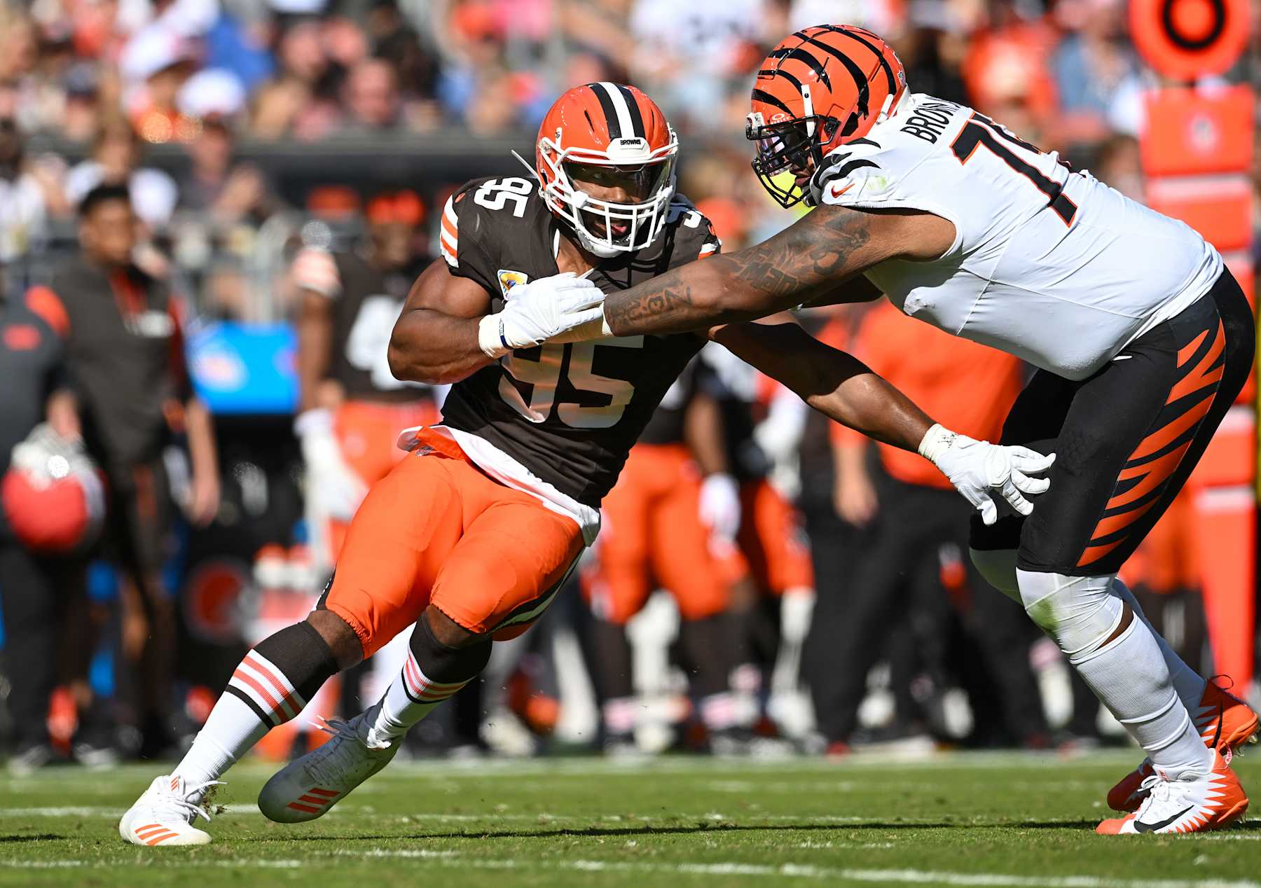 CLEVELAND, OHIO - OCTOBER 20: Myles Garrett #95 of the Cleveland Browns tries to get by Orlando Brown Jr. #75 of the Cincinnati Bengals in the second quarter of a game at Huntington Bank Field on October 20, 2024 in Cleveland, Ohio. (Photo by Nick Cammett/Getty Images)