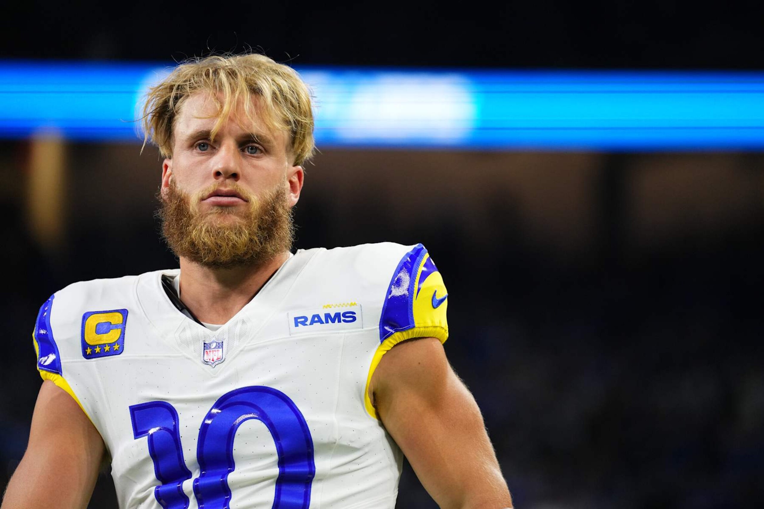DETROIT, MI - SEPTEMBER 08: Cooper Kupp #10 of the Los Angeles Rams warms up before kickoff against the Detroit Lions during an football game at Ford Field on September 8, 2024 in Detroit, Michigan. (Photo by Cooper Neill/Getty Images)