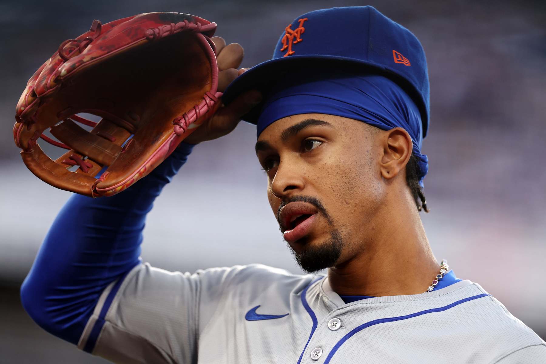 LOS ANGELES, CALIFORNIA - OCTOBER 20: Francisco Lindor #12 of the New York Mets reacts at the 2nd inning of Game Six of the National League Championship Series against the Los Angeles Dodgers at Dodger Stadium on October 20, 2024 in Los Angeles, California. (Photo by Harry How/Getty Images)