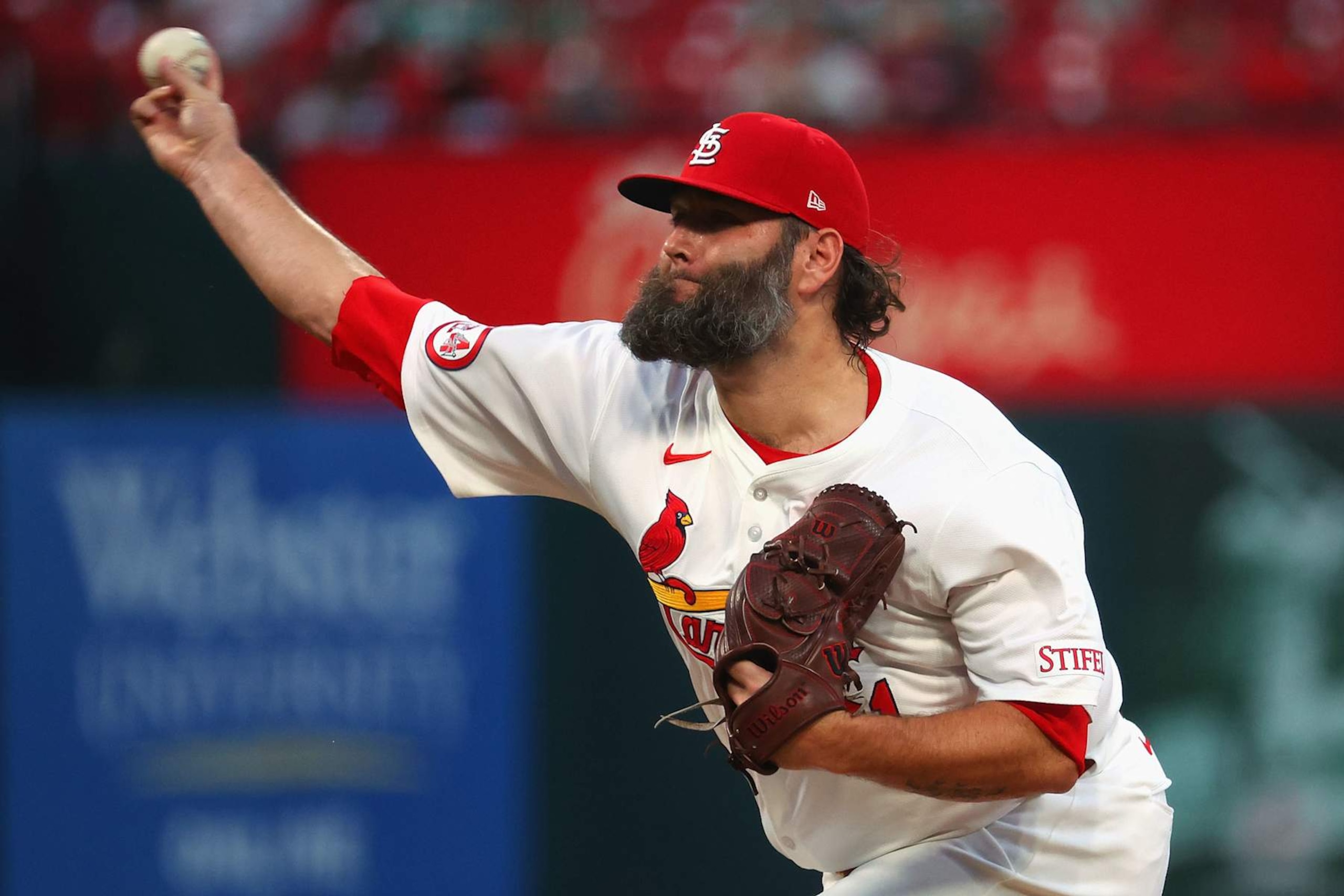 ST LOUIS, MISSOURI - SEPTEMBER 17: Lance Lynn #31 of the St. Louis Cardinals delivers a pitch against the Pittsburgh Pirates in the first inning at Busch Stadium on September 17, 2024 in St Louis, Missouri. (Photo by Dilip Vishwanat/Getty Images)