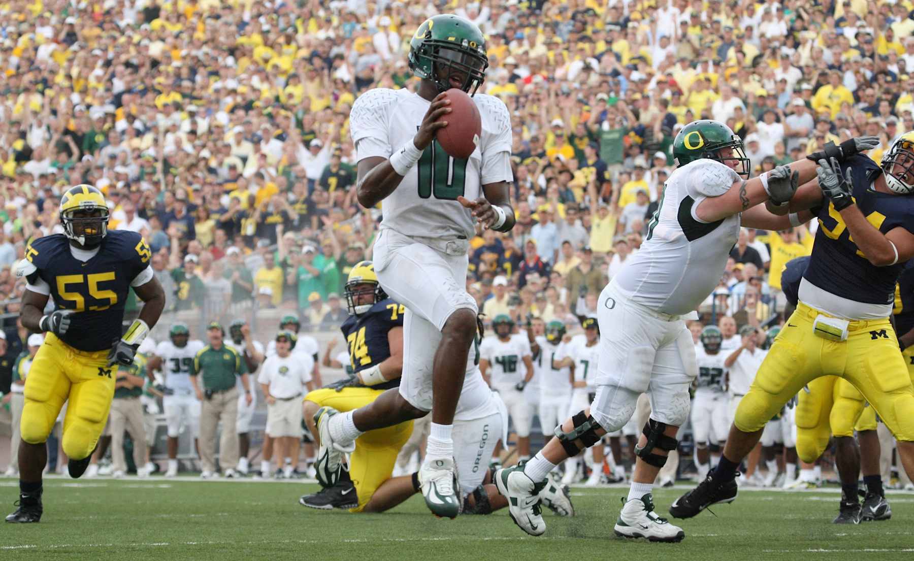 NCAAF News